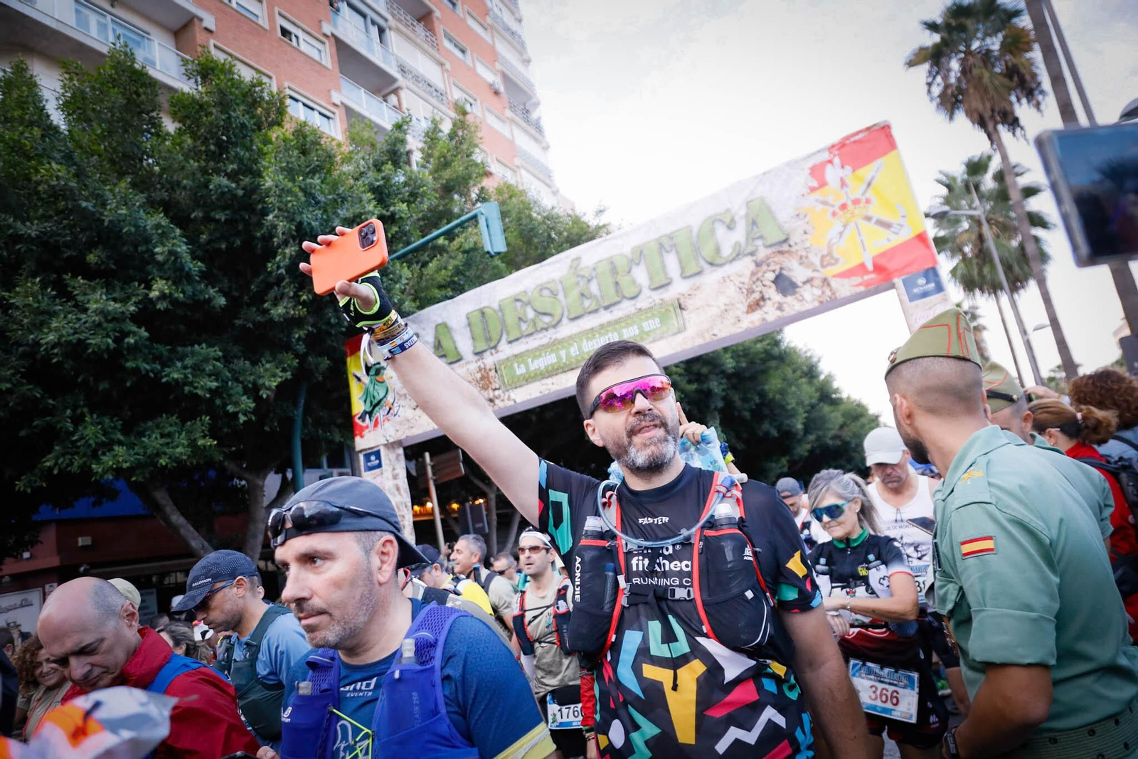 Así ha sido la salida de La Desértica desde la Rambla de Almería