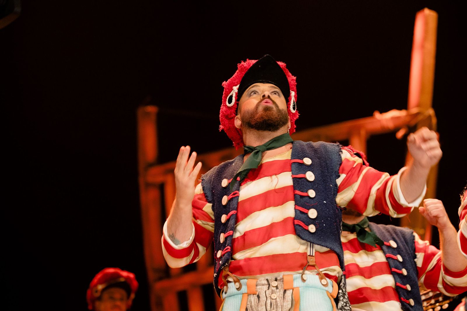 Búscate entre las mejores imágenes de la sexta sesión de cuartos de final del COAC 2026