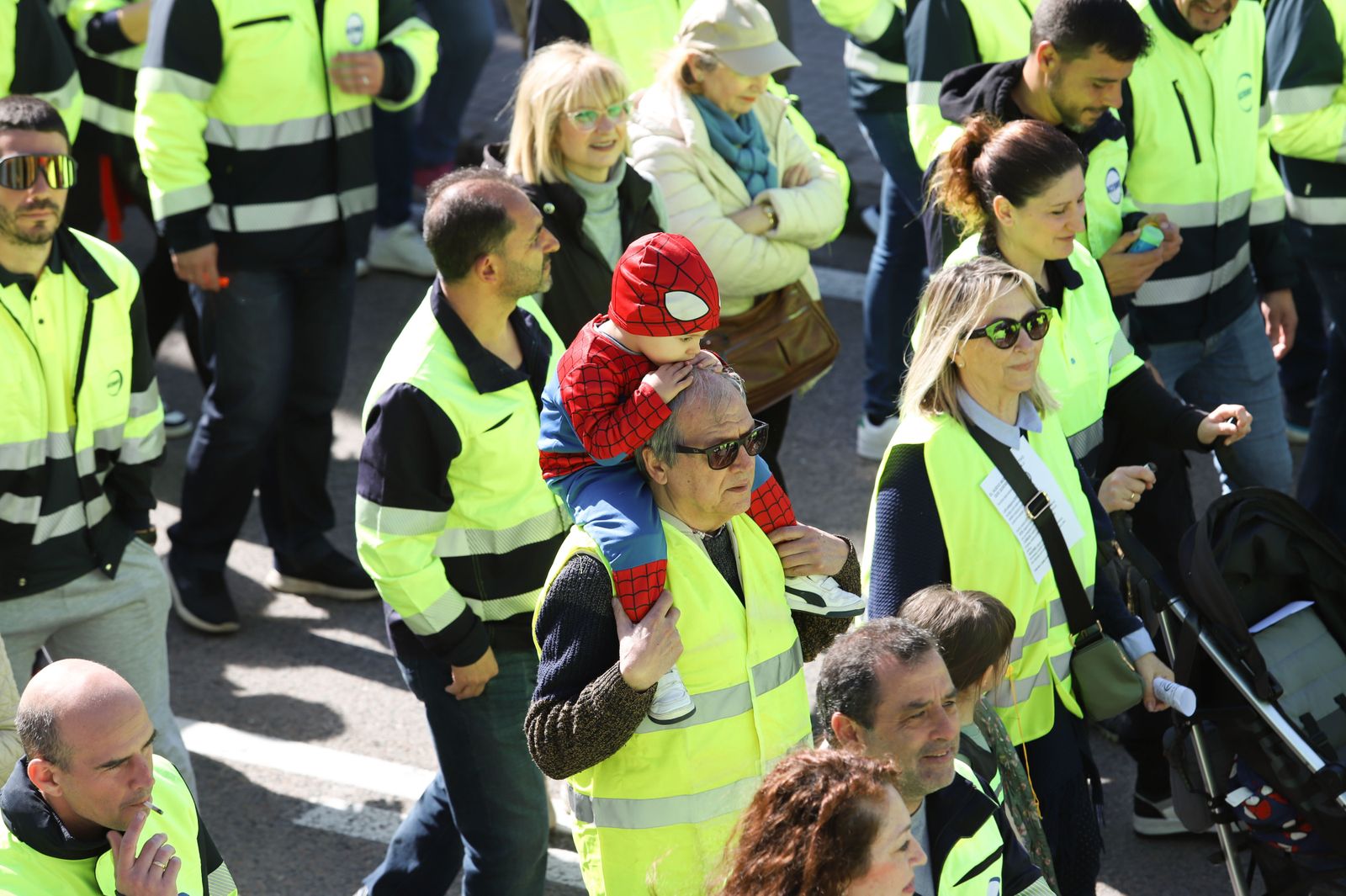 Las fotos de la manifestación de los trabajadores en huelga de Acerinox en Algeciras