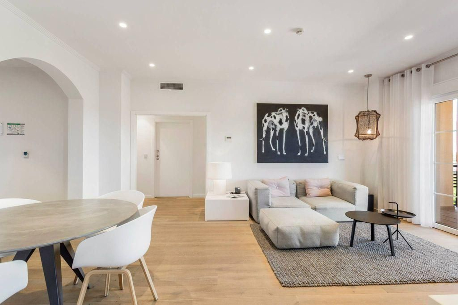 ¿Te gustaría vivir en un lujoso hotel y disfrutar de todos sus servicios? En esta playa de Huelva es posible ¿Te gustaría vivir en un lujoso hotel y disfrutar de todos sus servicios? En esta playa de Huelva es posible
