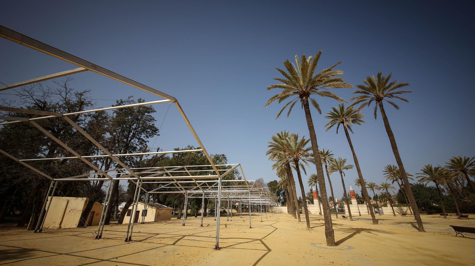 Empieza el montaje de la Feria de Jerez