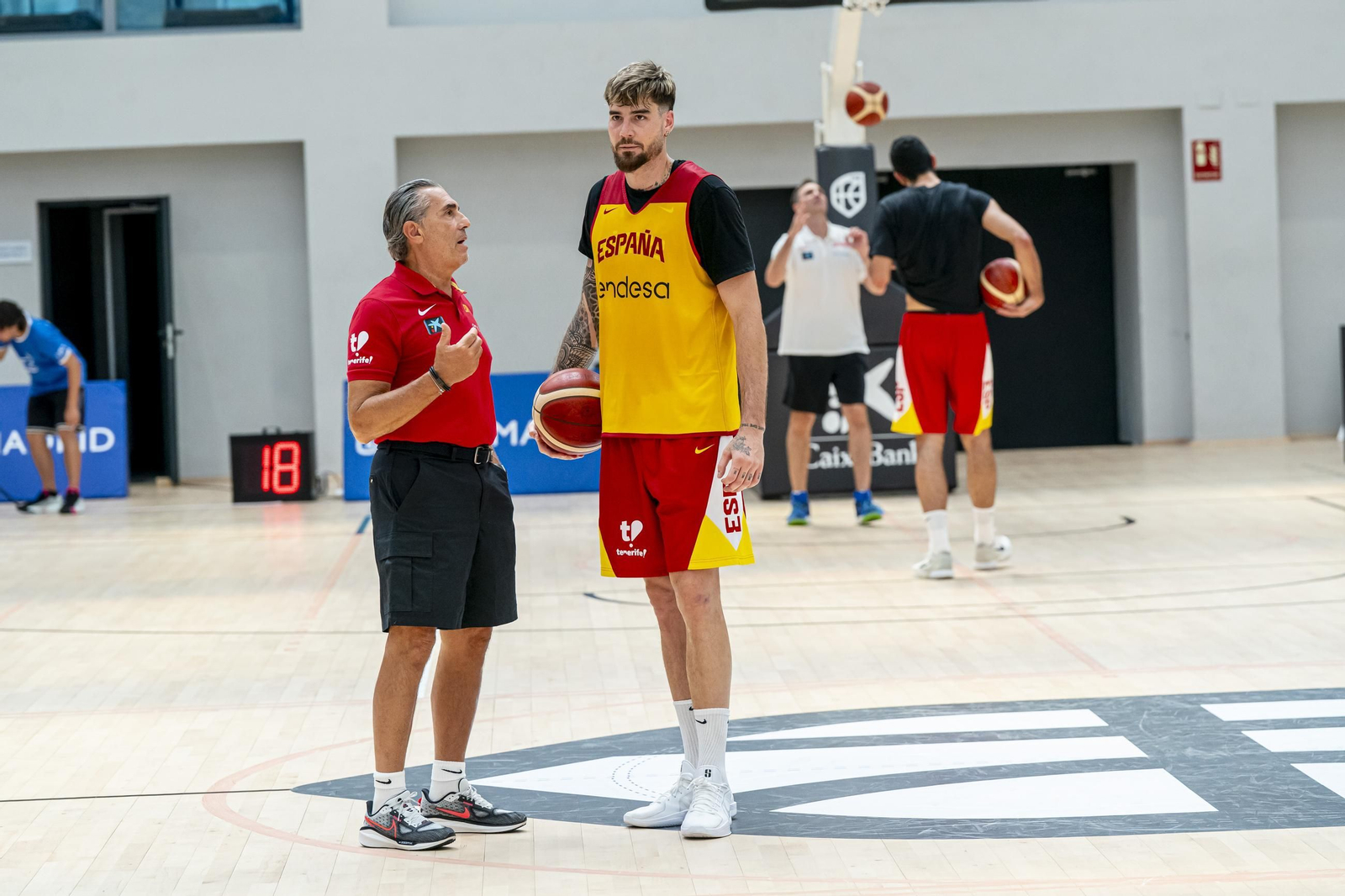 España acaba su trabajo en Madrid antes de venir a Málaga