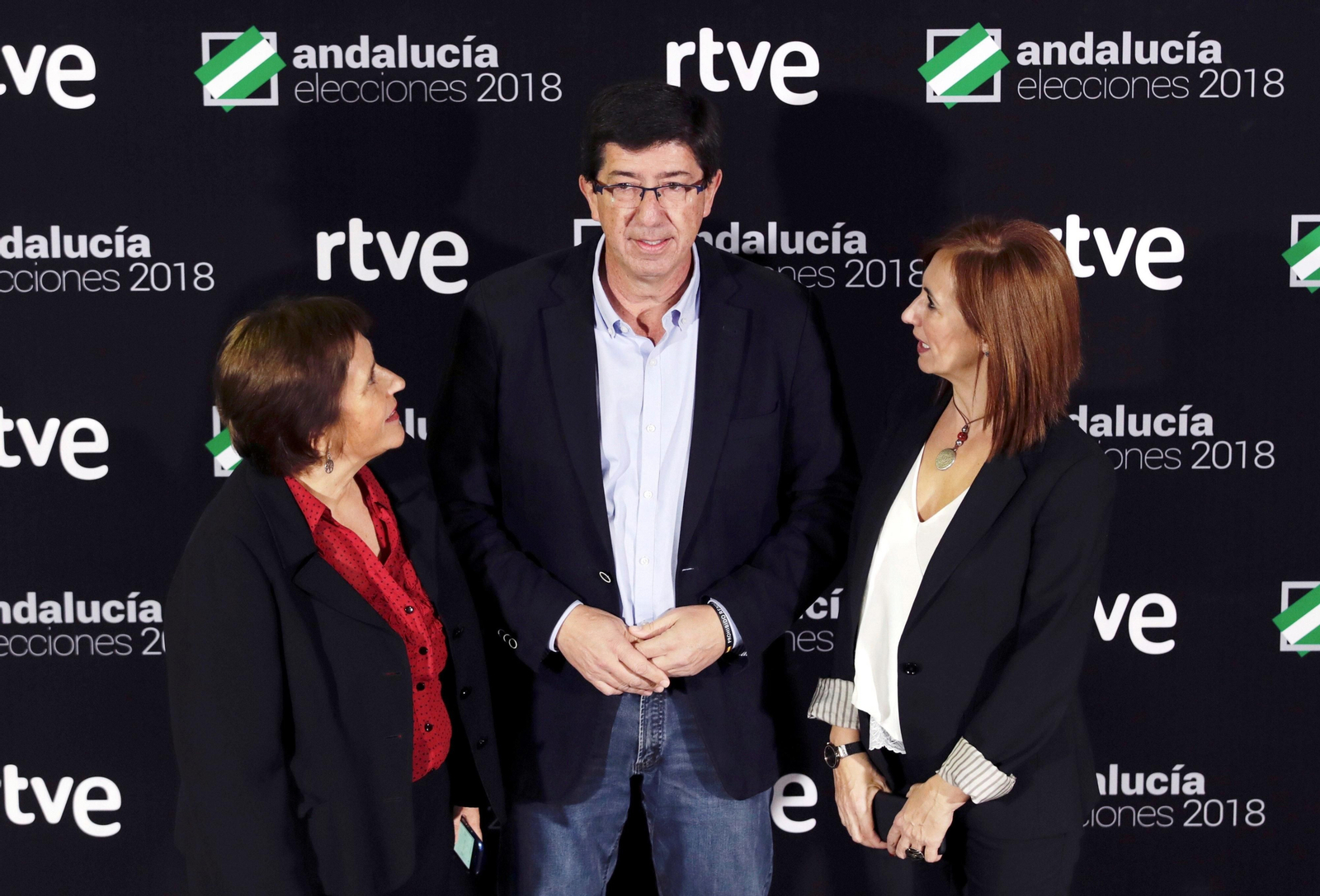 Llegada de Juan Marín al debate