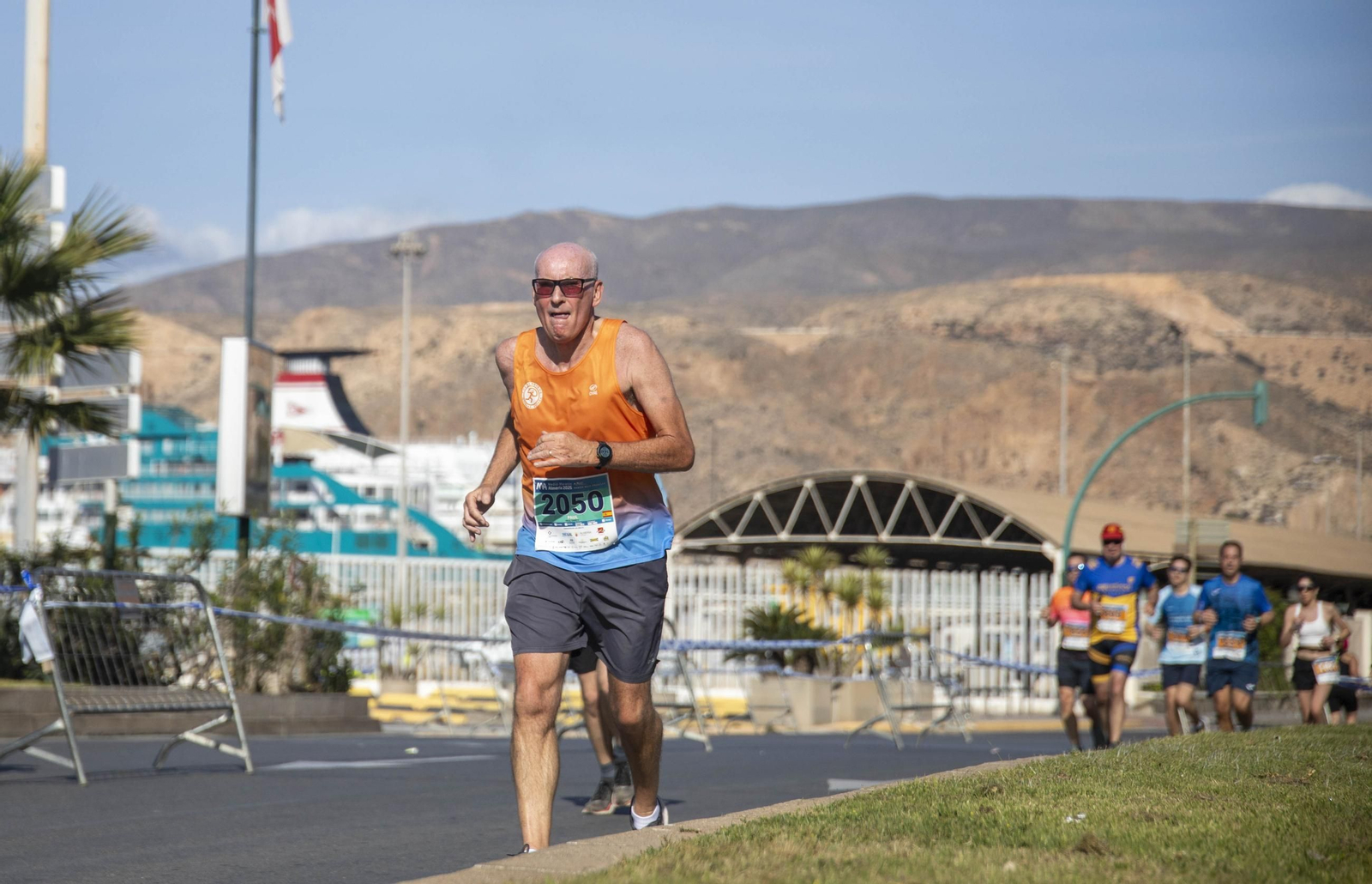 El Medio Maratón de Almería 2025, en imágenes