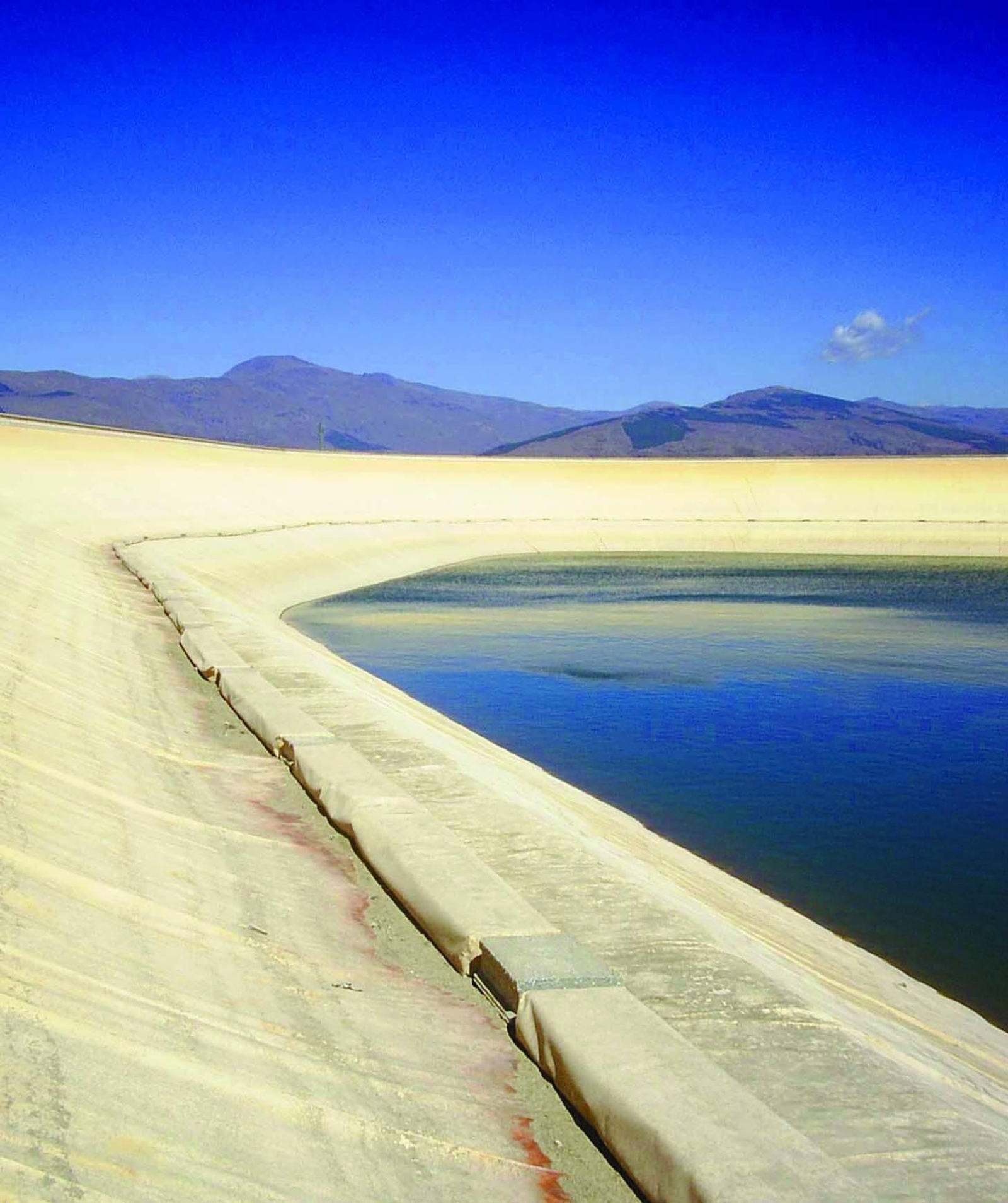 Balsa de Torvizcón en 2005, año en el que también hubo sequía.