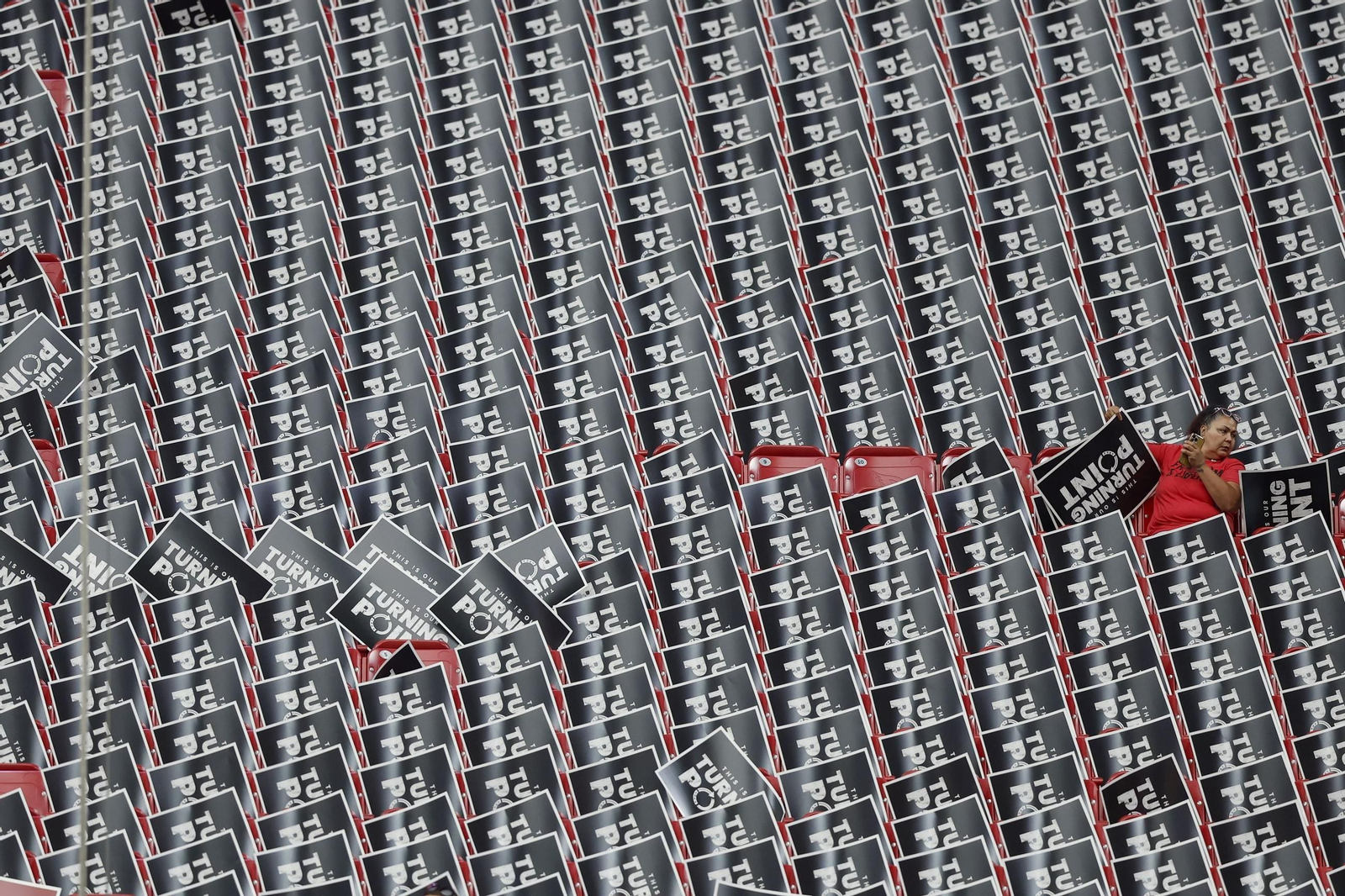 Las fotos de la despedida de los republicanos a Charlie Kirk