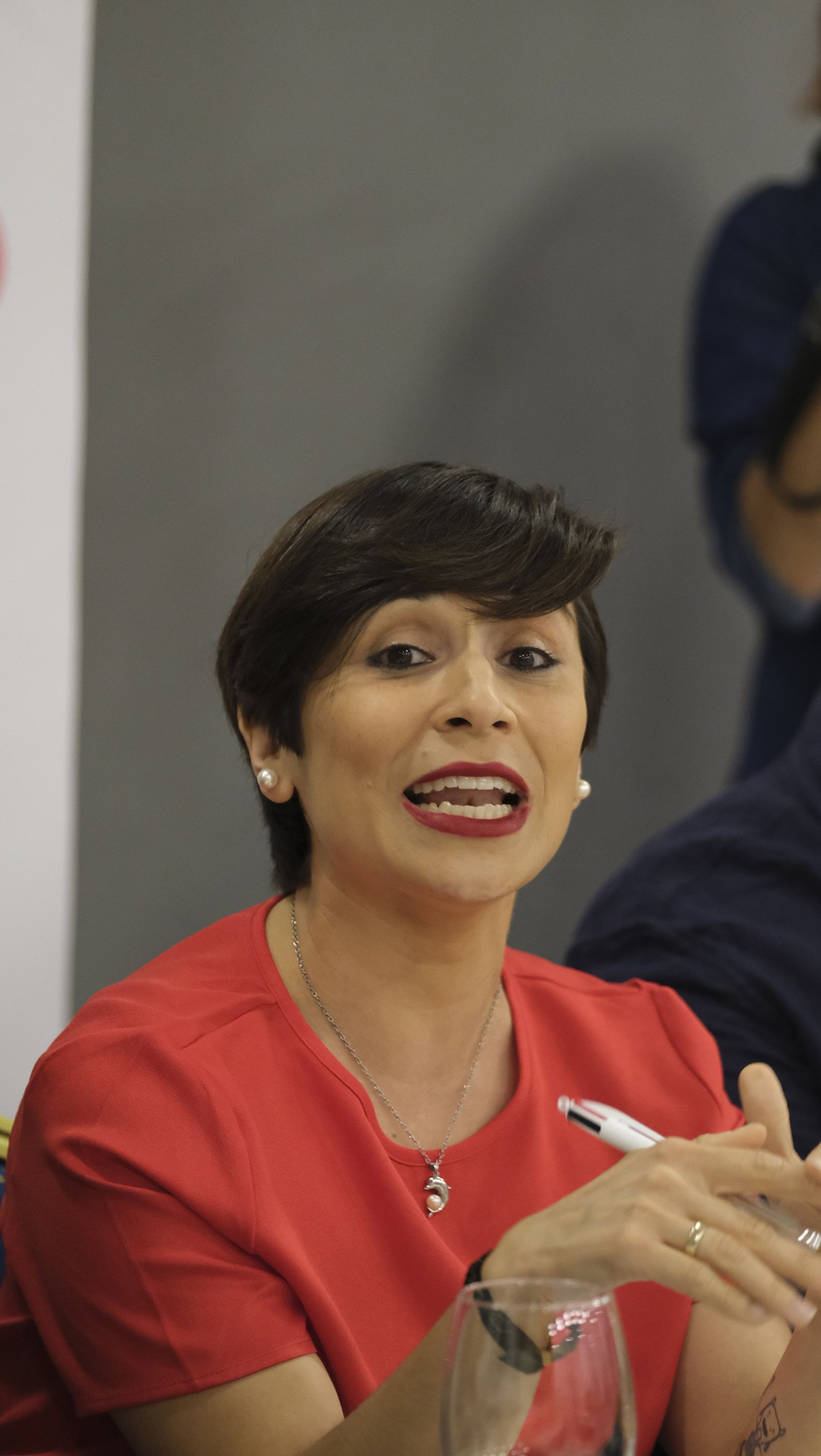 Imágenes sobre el debate del ferrocarril en Almería,  en la campaña electoral andaluza