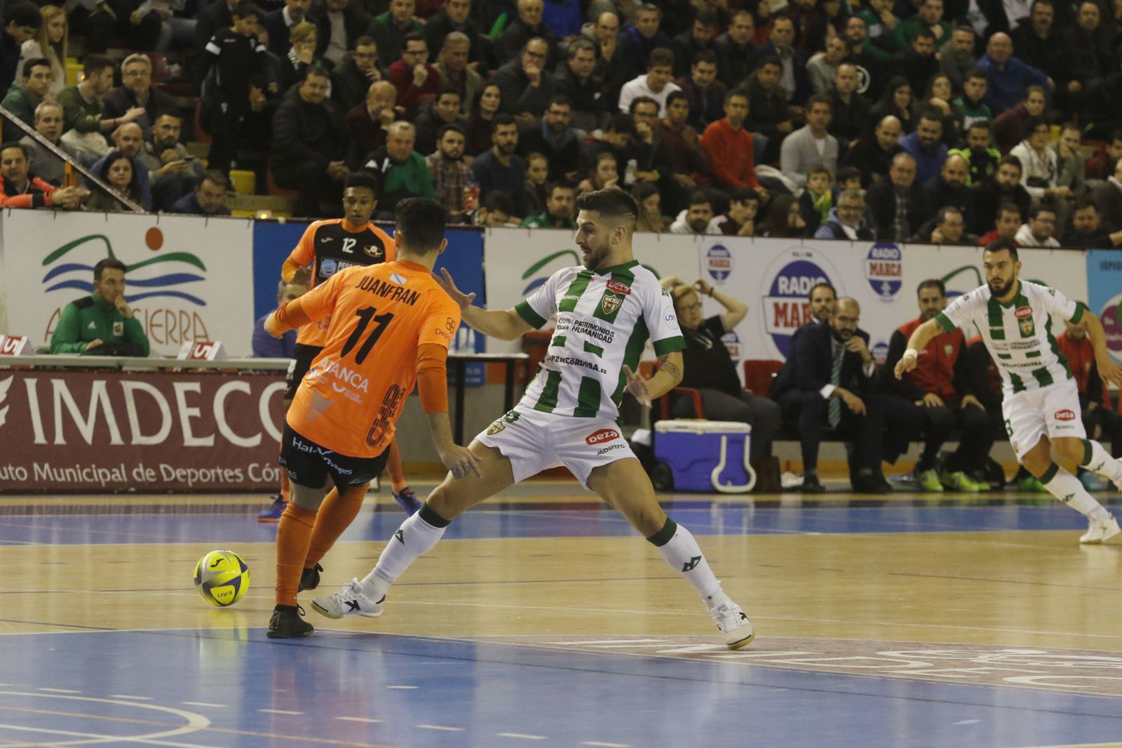 Fotografías de la victoria del Córdoba Patrimonio de la Humanidad ante el Burela
