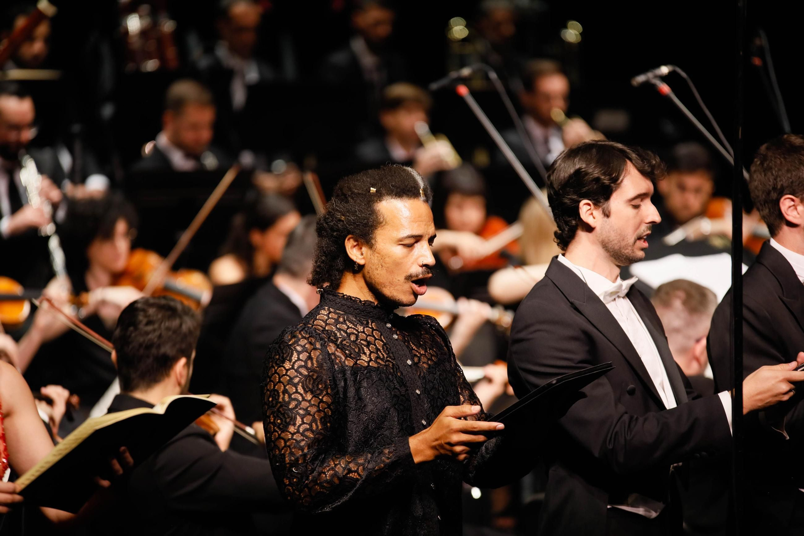 Imágenes de la novena Beethoven interpretado por la OCAL y Orfeón para Cajamar