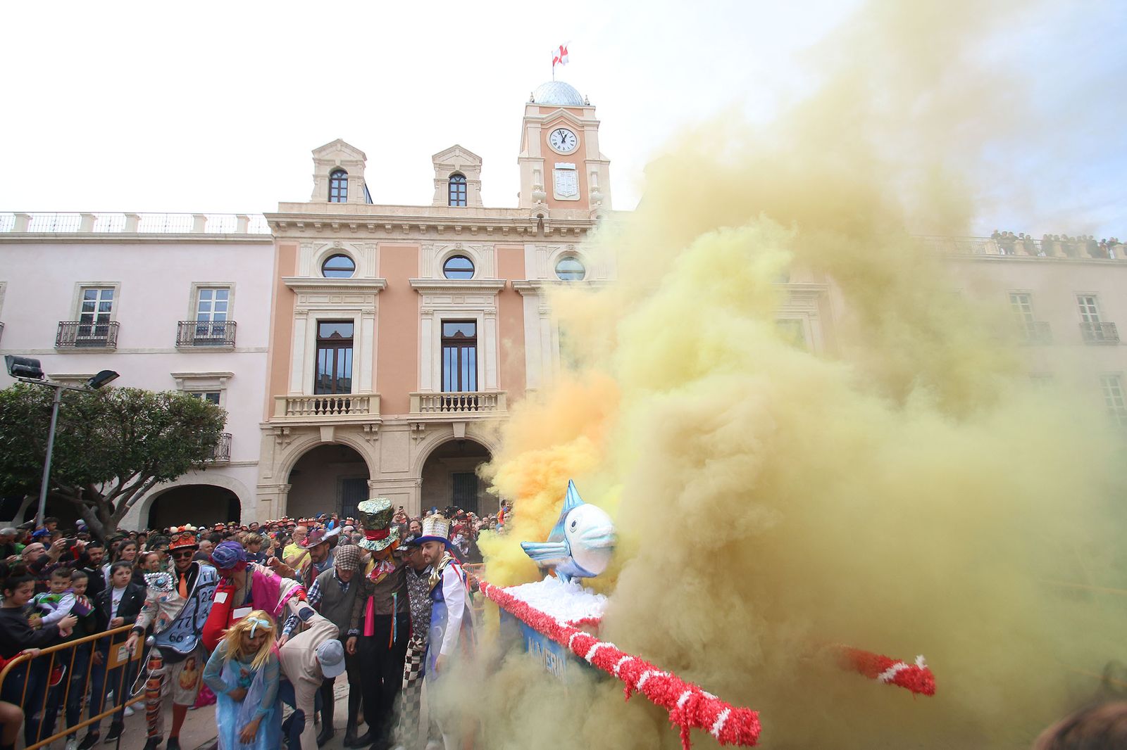 Fotogalería del Entierro de la Sardina. Carnaval Almería 2020