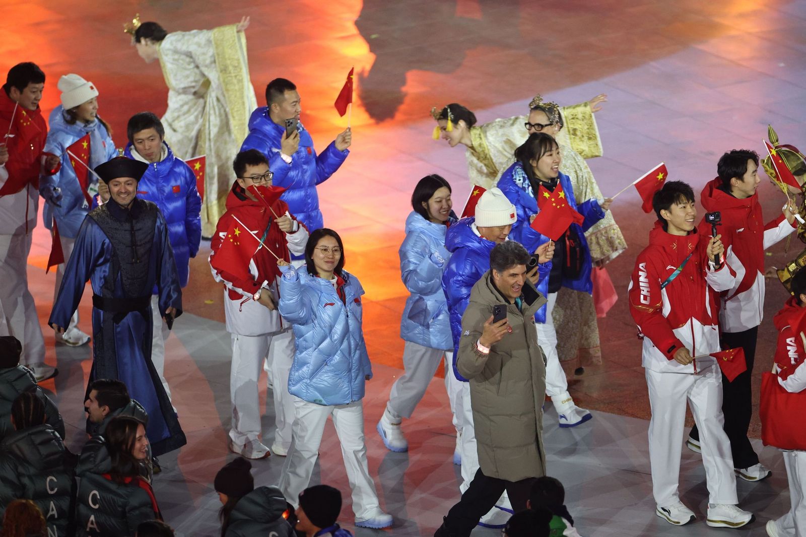 Las mejores fotos de los Juegos Olímpicos de invierno Milán Cortina d'Ampezzo 2026 | Ceremonia de clausura y jornada 17 y última