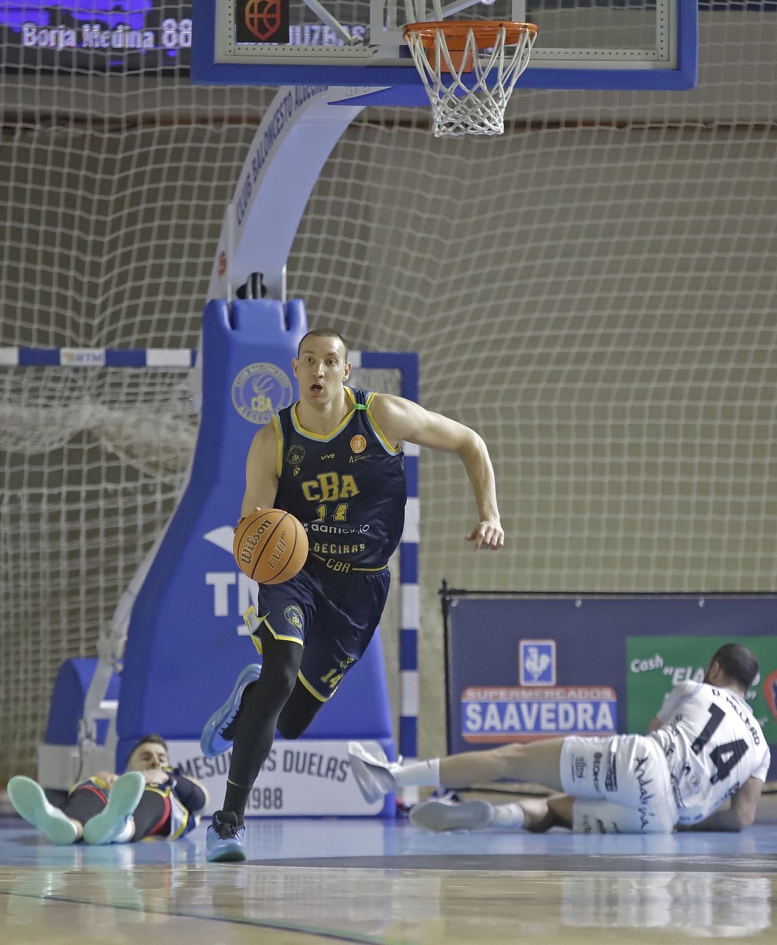 Las fotos del CB Algeciras - Paraíso Interior FS Jaén de la Tercera FEB