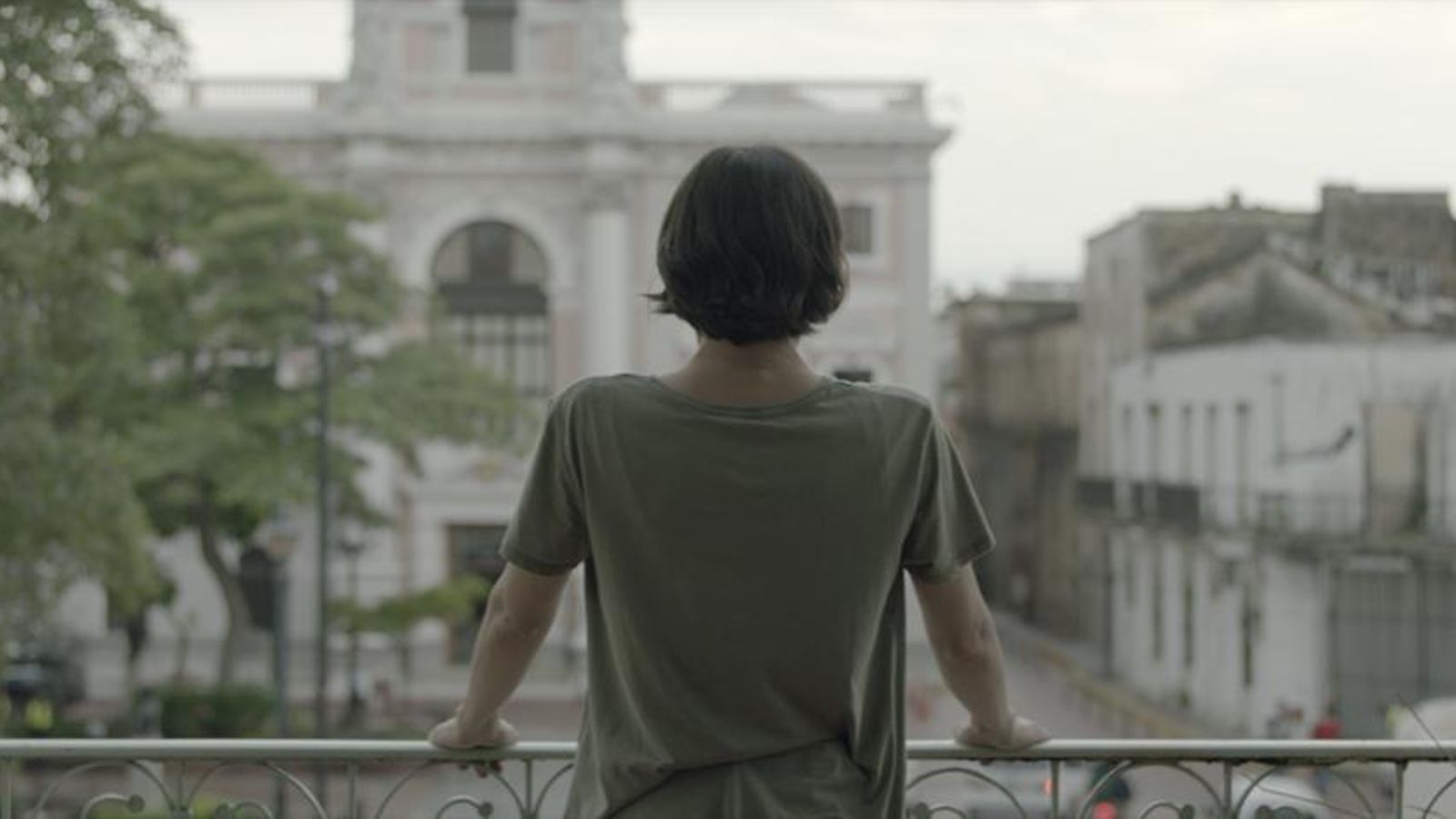 Un frame de la cinta 'Plaza Cateral'.