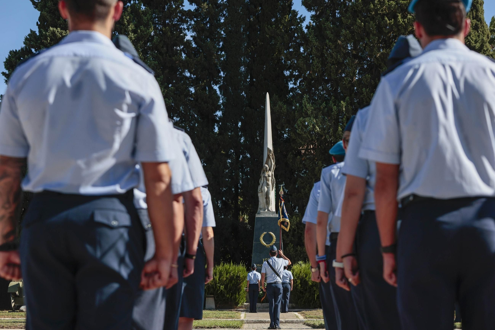 Toma de posesión del nuevo General director de enseñanza del Ejército del Aire en el acuartelamiento de Tablada