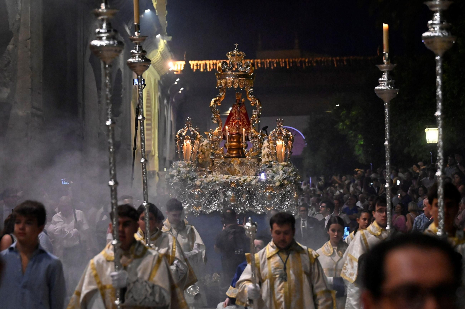 Las mejores imágenes del traslado de la Virgen de la Fuensanta a su santuario