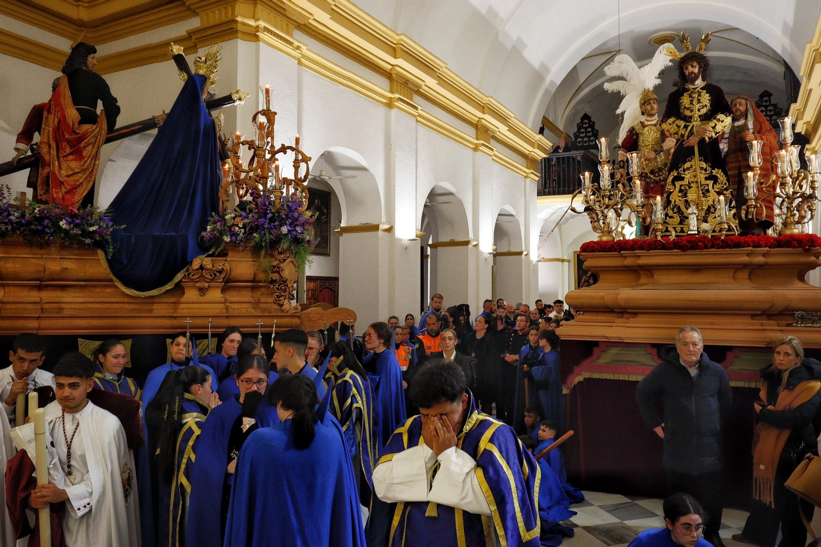 Imagenes de la hermandad de Afligidos en la Semana Santa de Chiclana 2025
