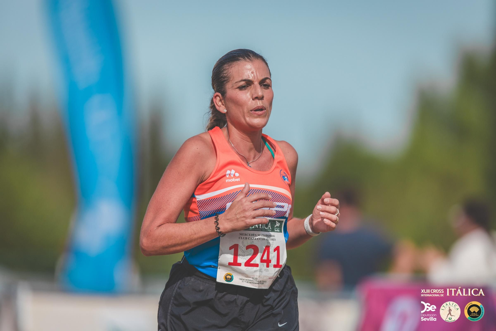 Búscate en las fotos del Cross de Itálica 2025 | 1