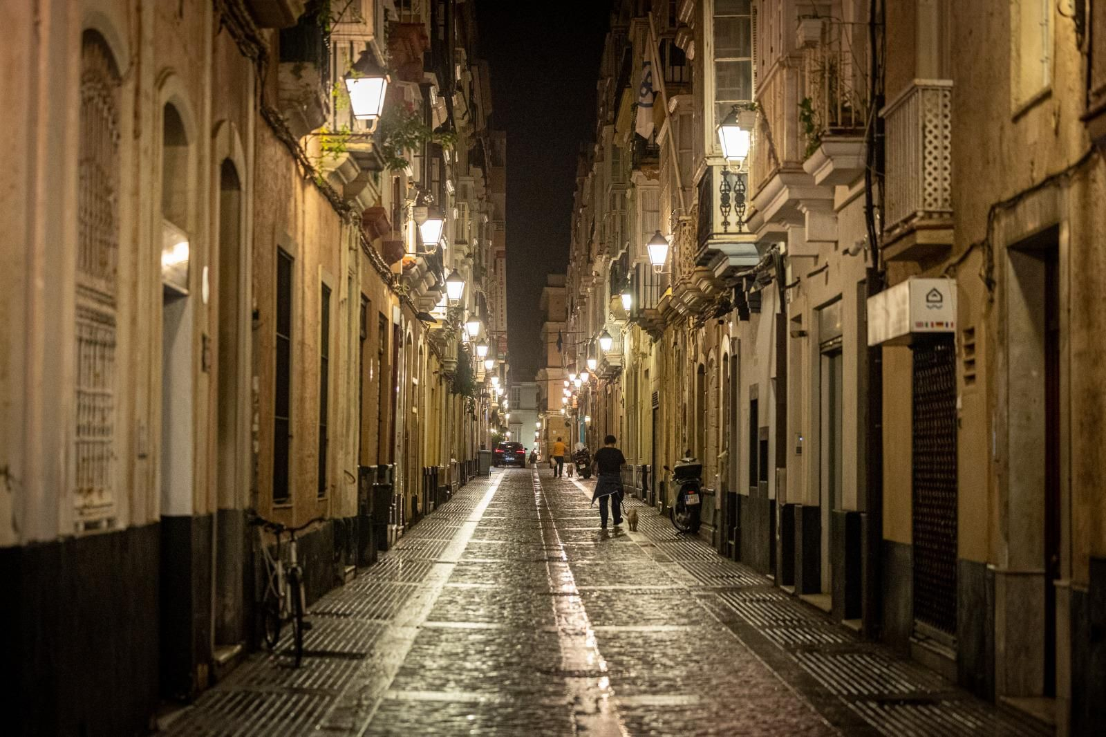 Las luces de Navidad en Cádiz, en imágenes