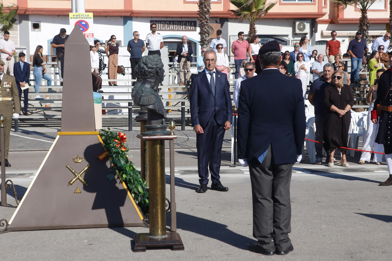 Las fotos de la jura de bandera civil en Tarifa