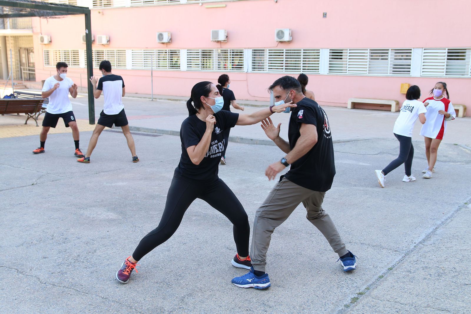Fotogalería del entrenamiento del Almería Boxing.