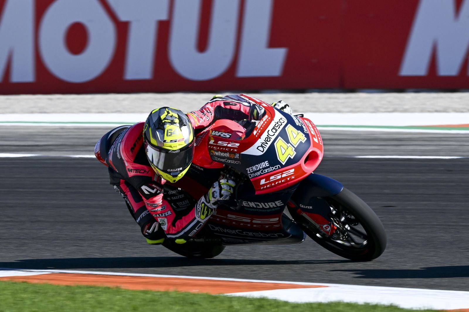 David Muñoz, durante la carrera de este domingo en Valencia.