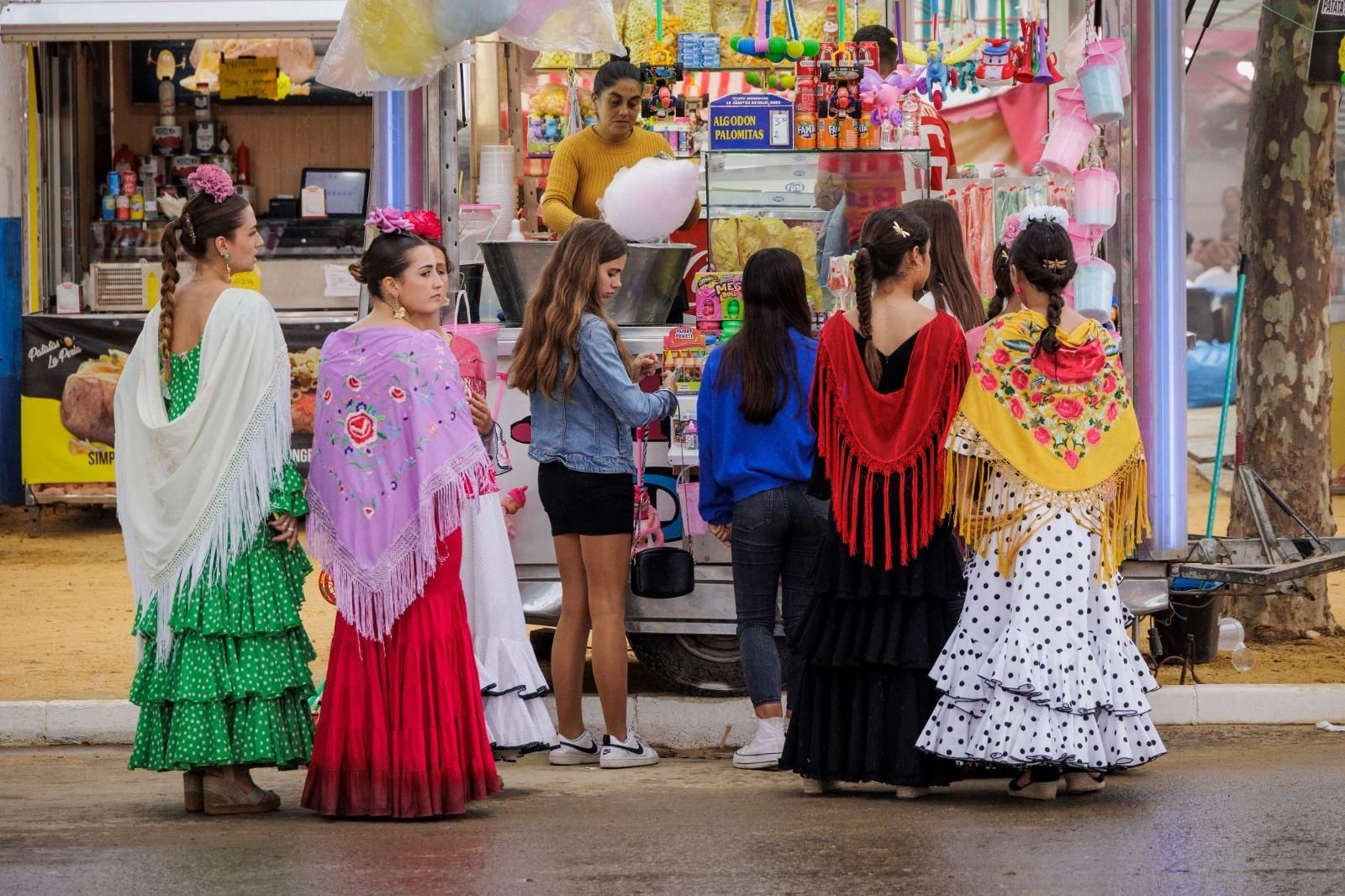 Búscate en las fotos del domingo de Feria en El Puerto