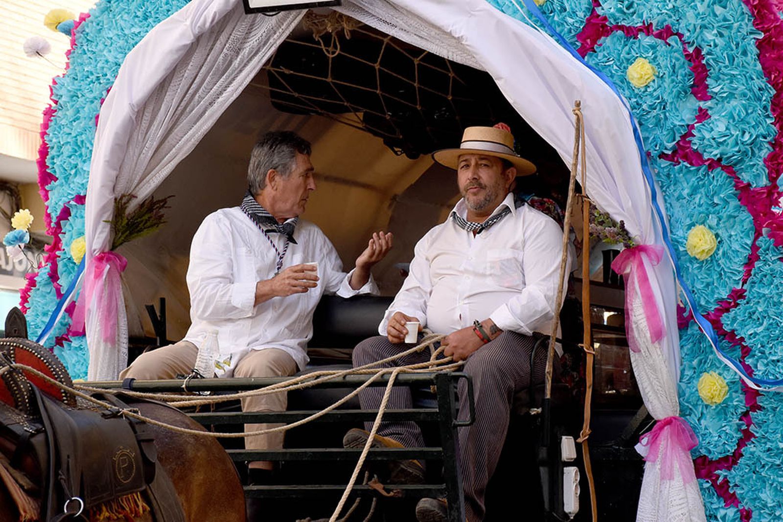 Imágenes de los carros de la Hermandad del Rocío de Huelva