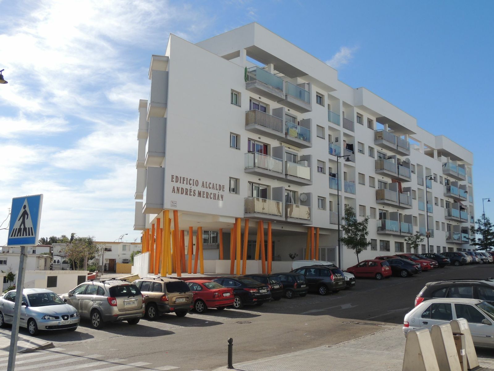 El edificio de viviendas Andrés Merchán, en San Roque, construido por Emroque.