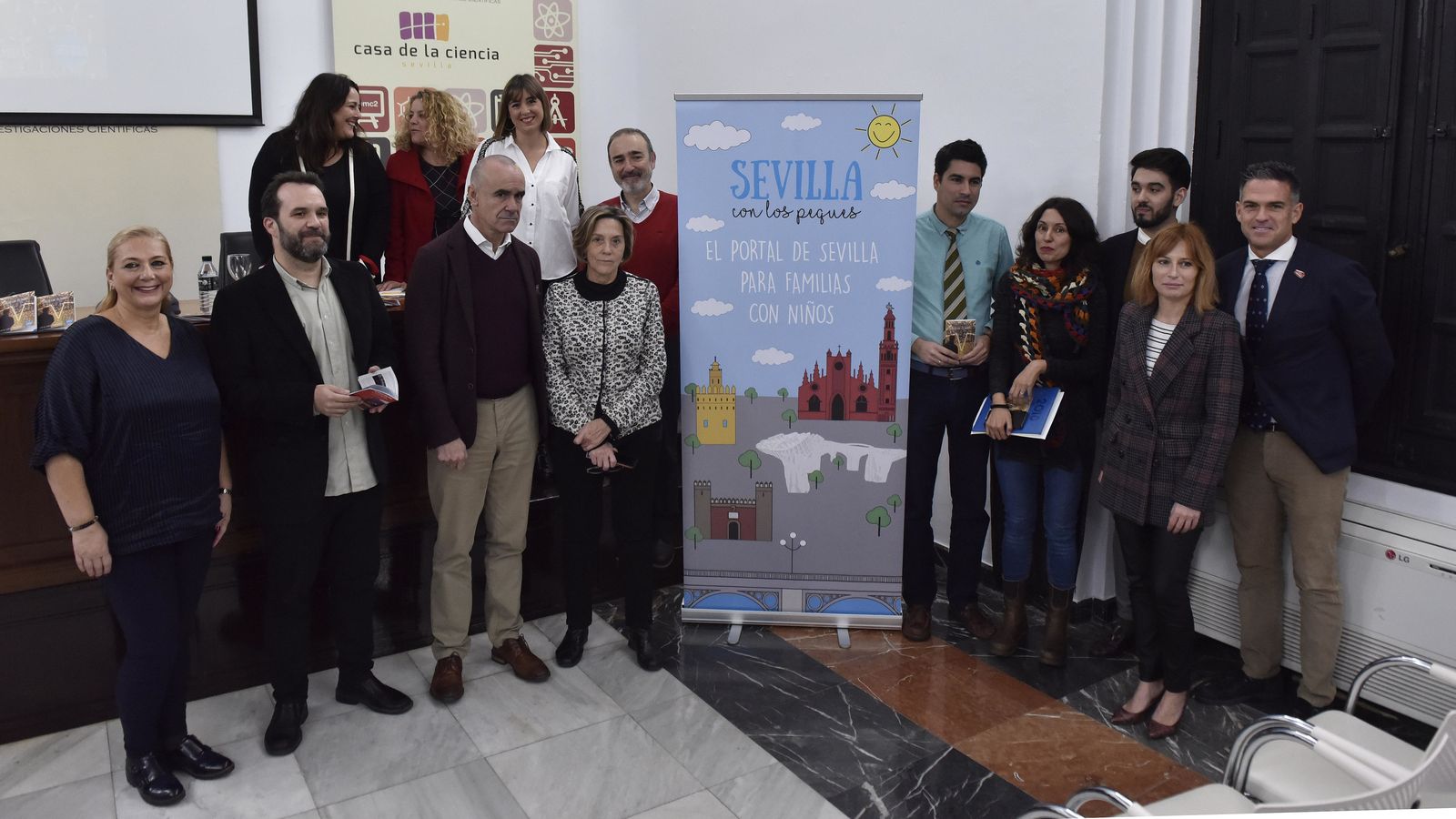 Presentación de la Guía de Navidad, en la Casa de la Ciencia.