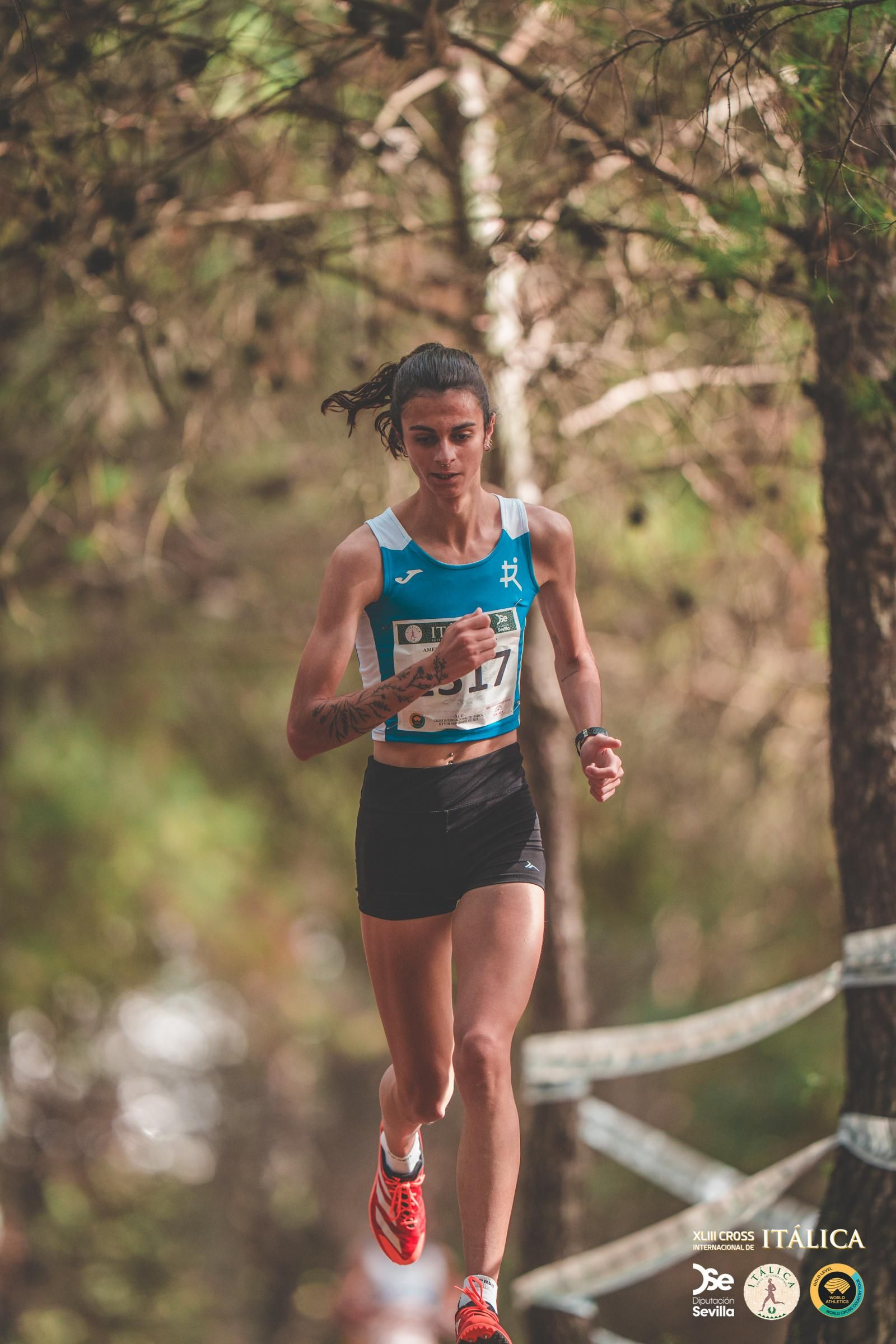 Búscate en las fotos del Cross de Itálica 2025 | 1