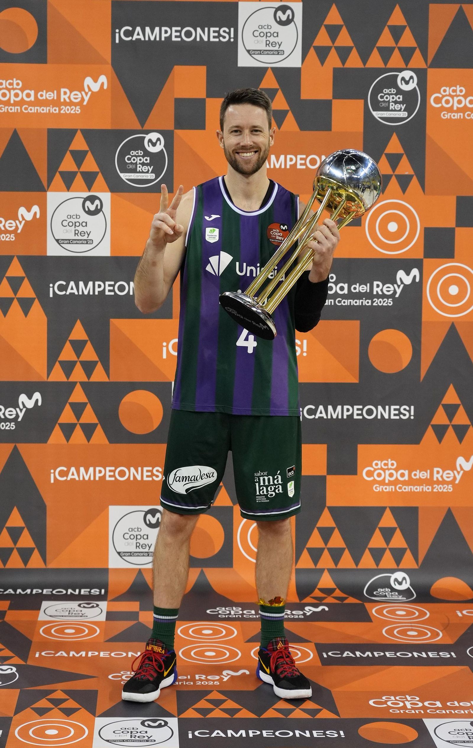 La sesión de fotos oficial del Unicaja campeón