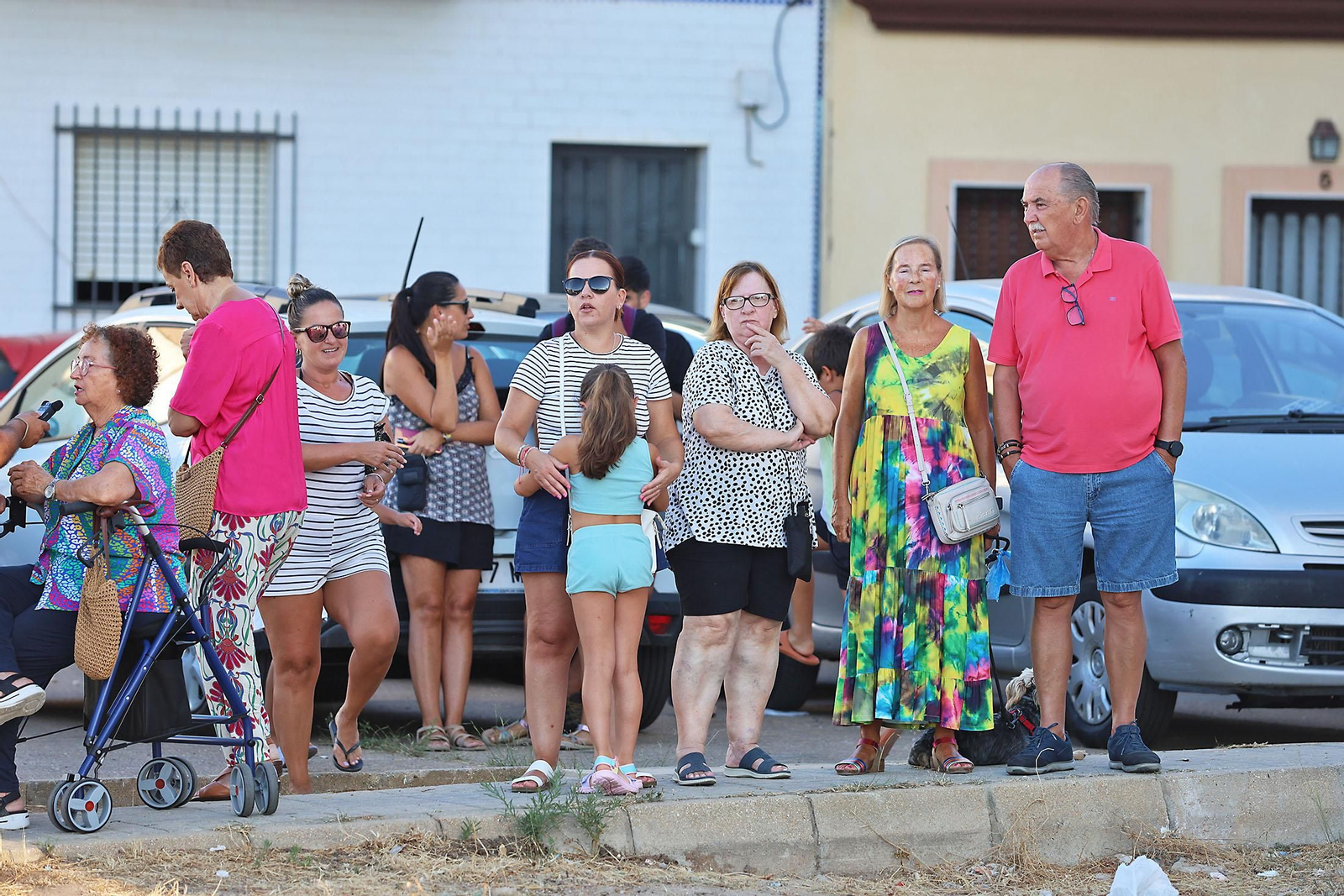 Imágenes de la inauguración del mural homenaje a Manuel Carrasco en Isla Cristina