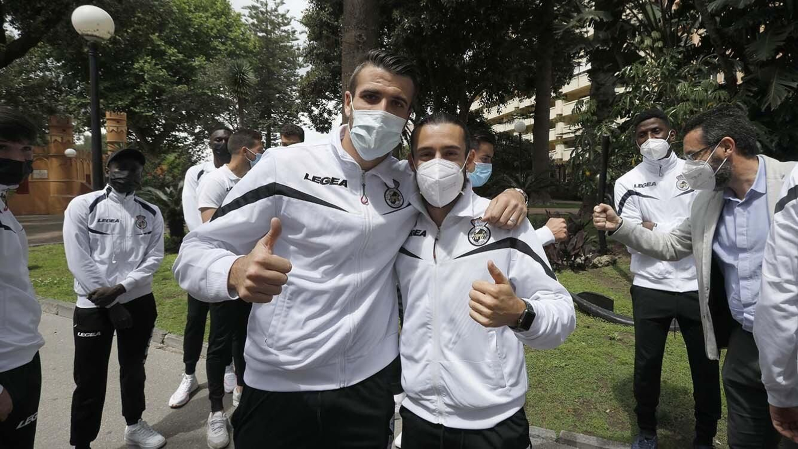 Las fotos de la recepción del Ayuntamiento de la Línea a la Balona  por su ascenso a Primera RFEF