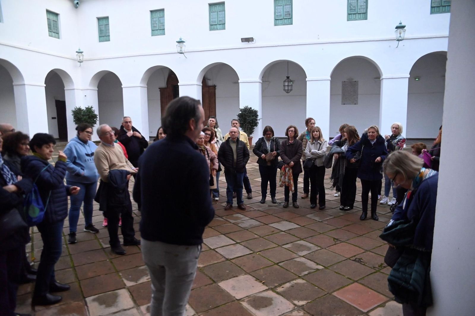 Las imágenes de la primera visita guiada teatralizada al patrimonio barroco de la Diputación de Córdoba