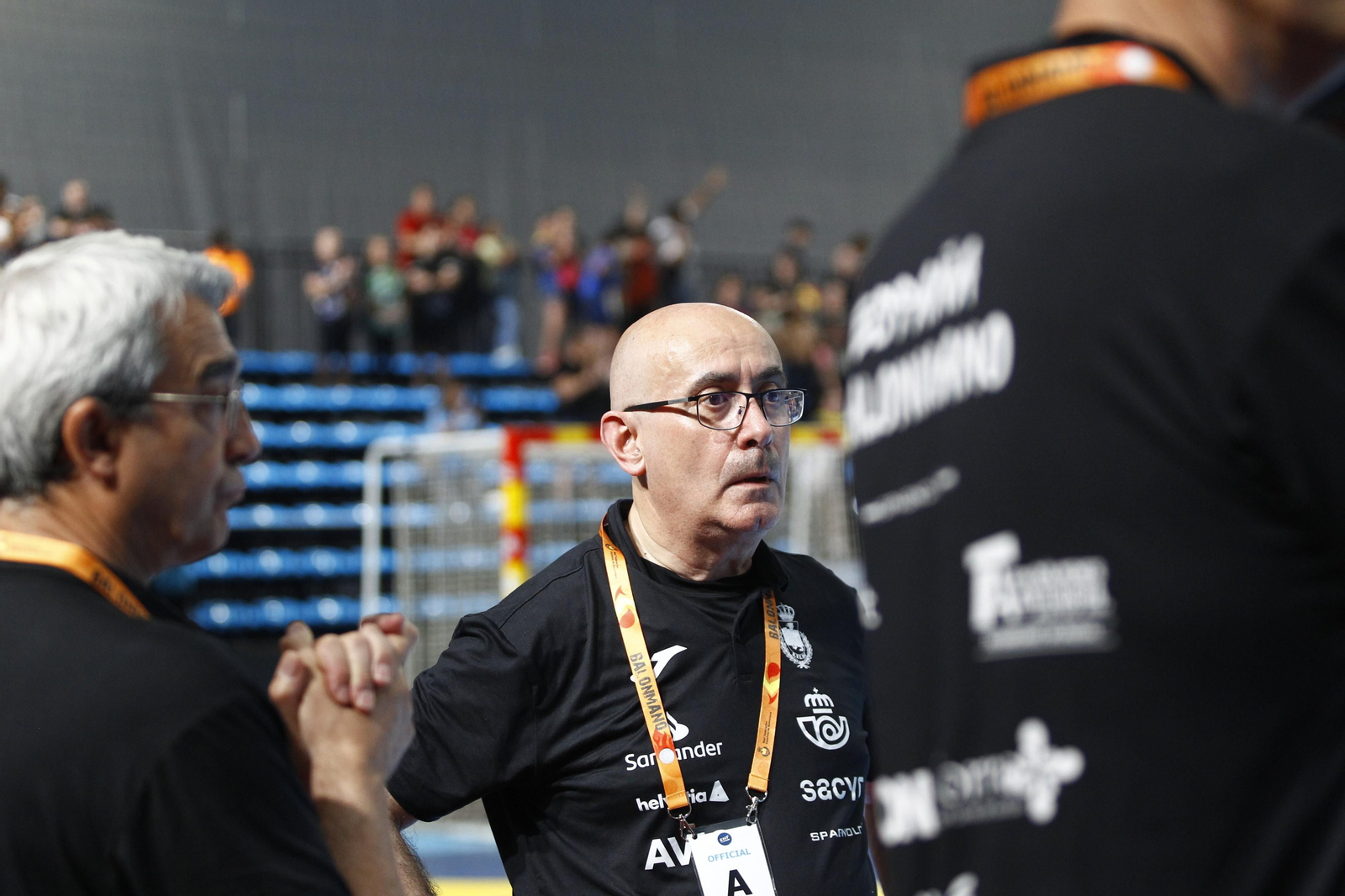 Imágenes del España-Dinamarca de la EHF Euro Cup de balonmano, en Almería