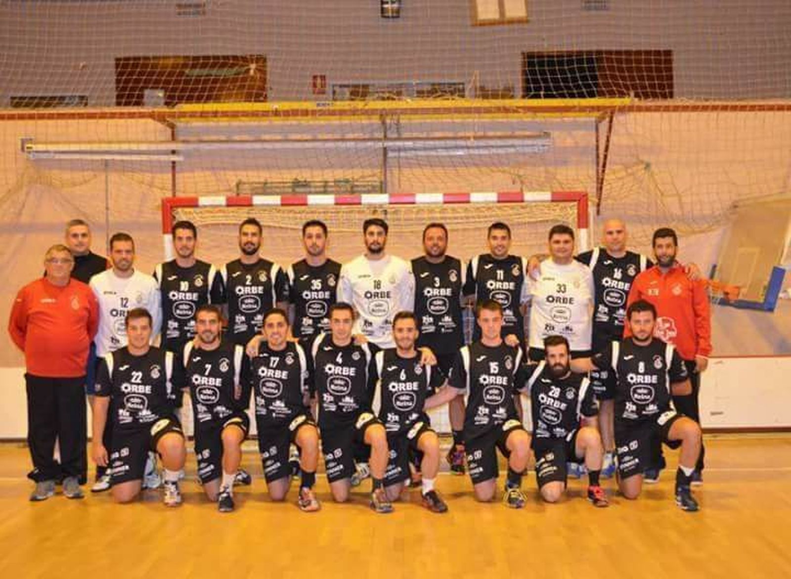 Una formación del BM Cobisa de Toledo.