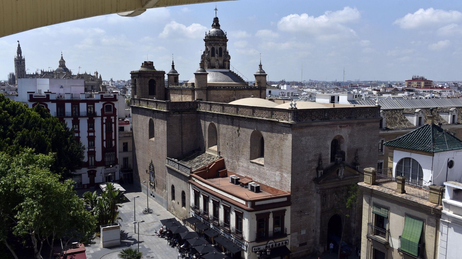 La iglesia de la Anunciación desde el mirador de las ‘setas’.