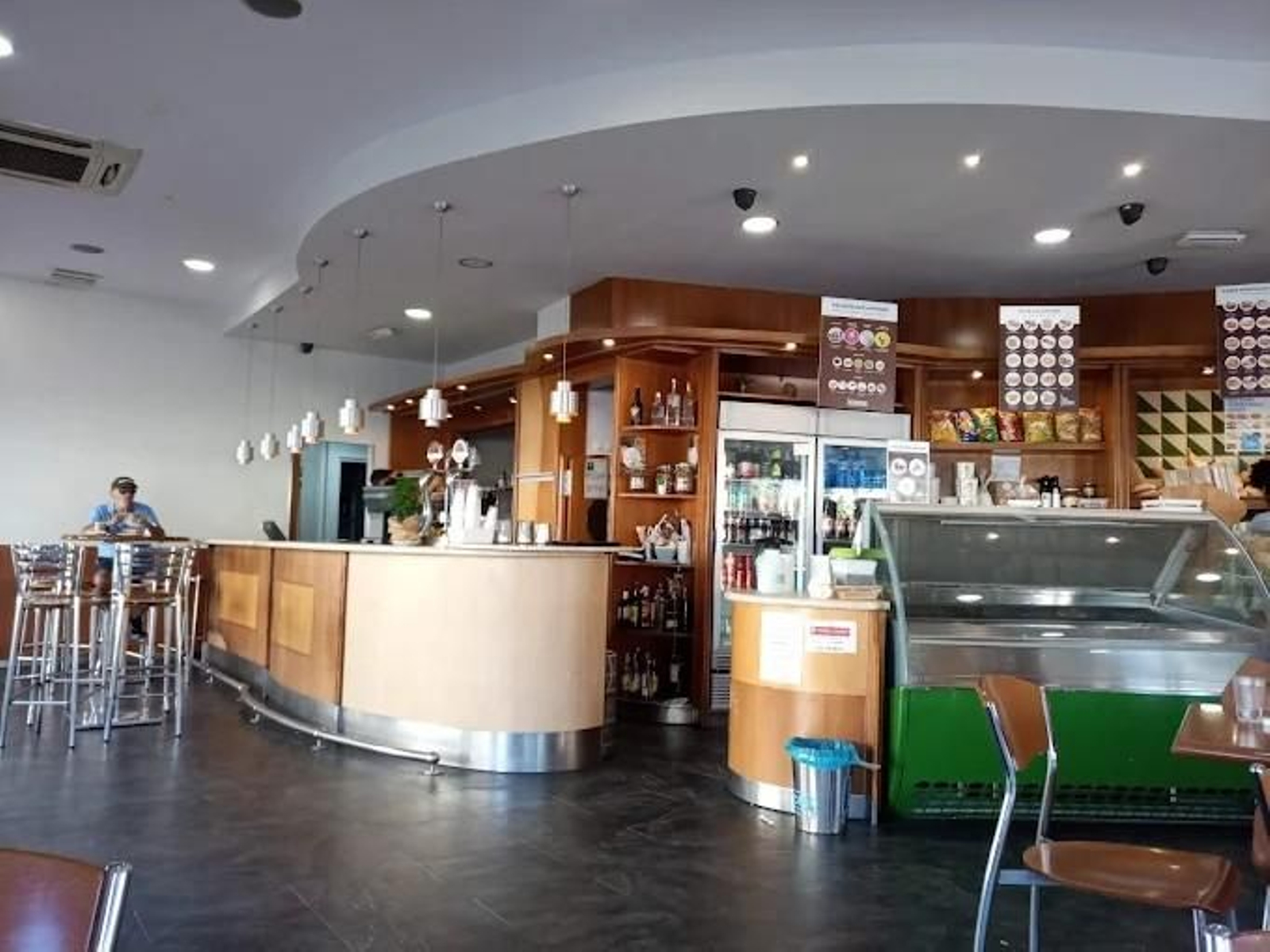 Cafetería San Antonio.