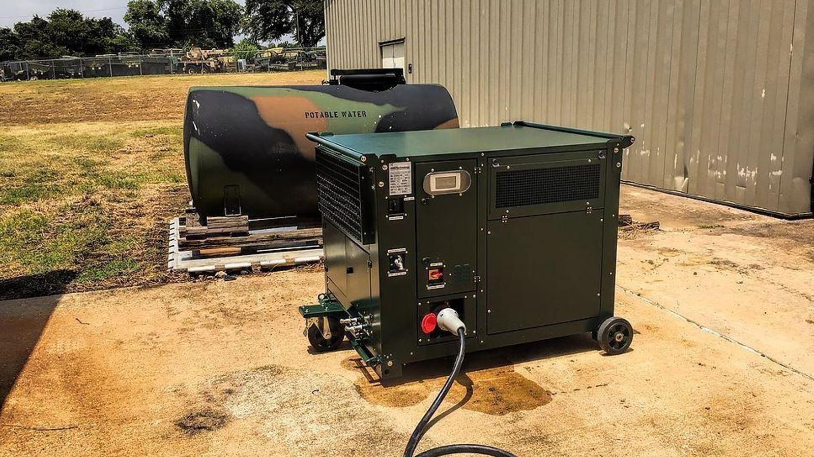 Generador atmosférico de Genaq para el ejército estadounidense.