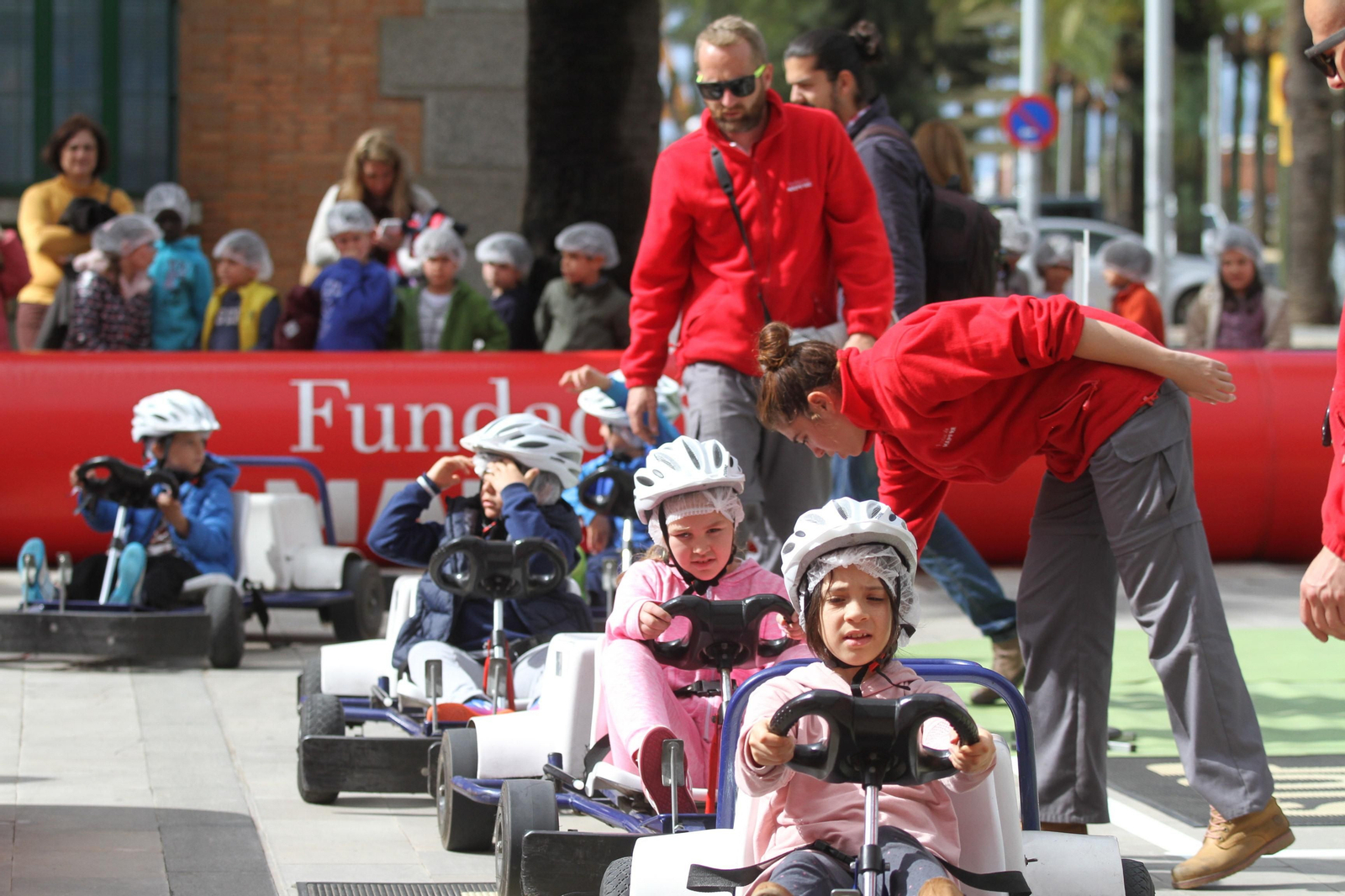Presentación de la caravana de educación vial de Mapfre