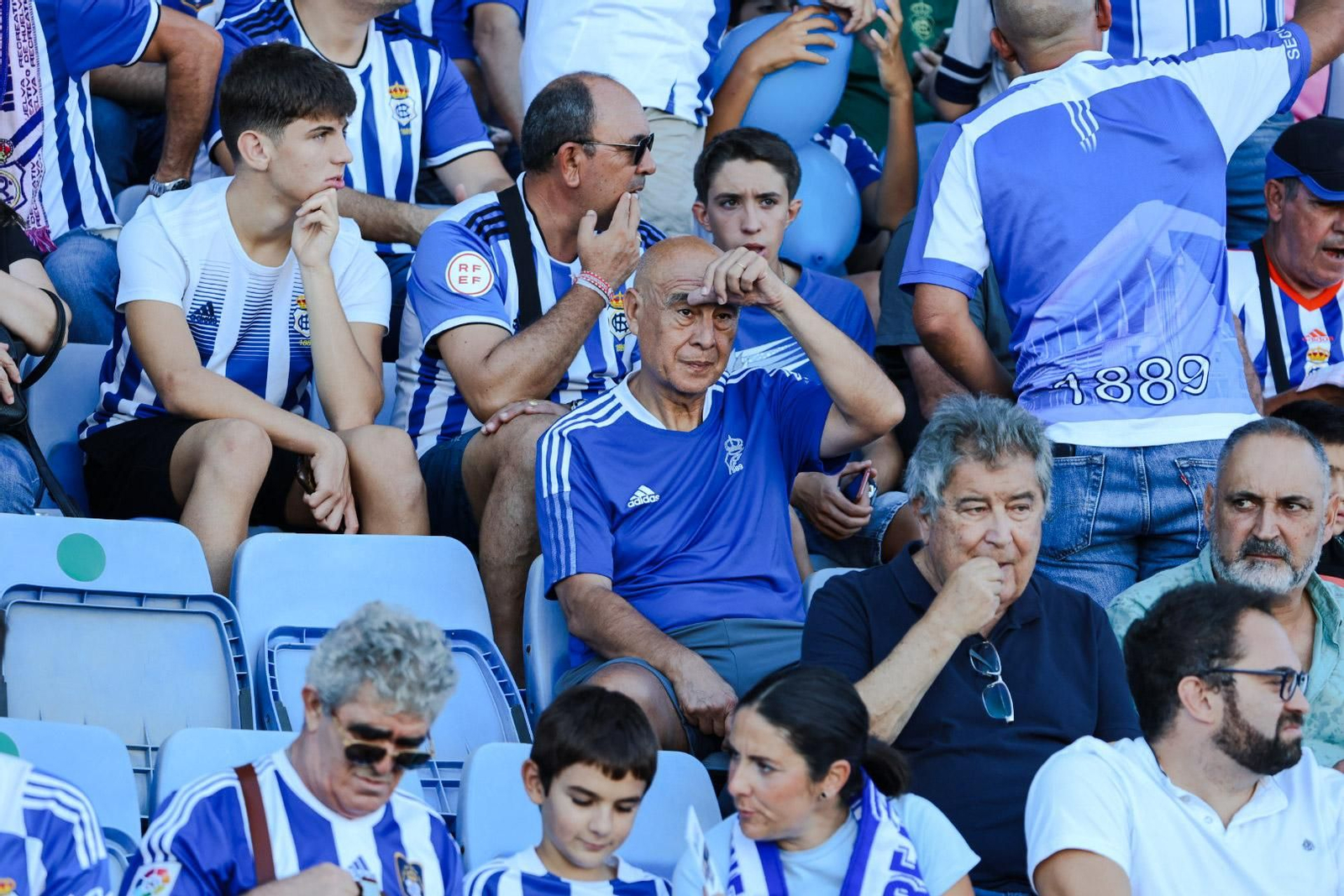 Búscate en las gradas del Nuevo Colombino durante el Recre-Puente Genil