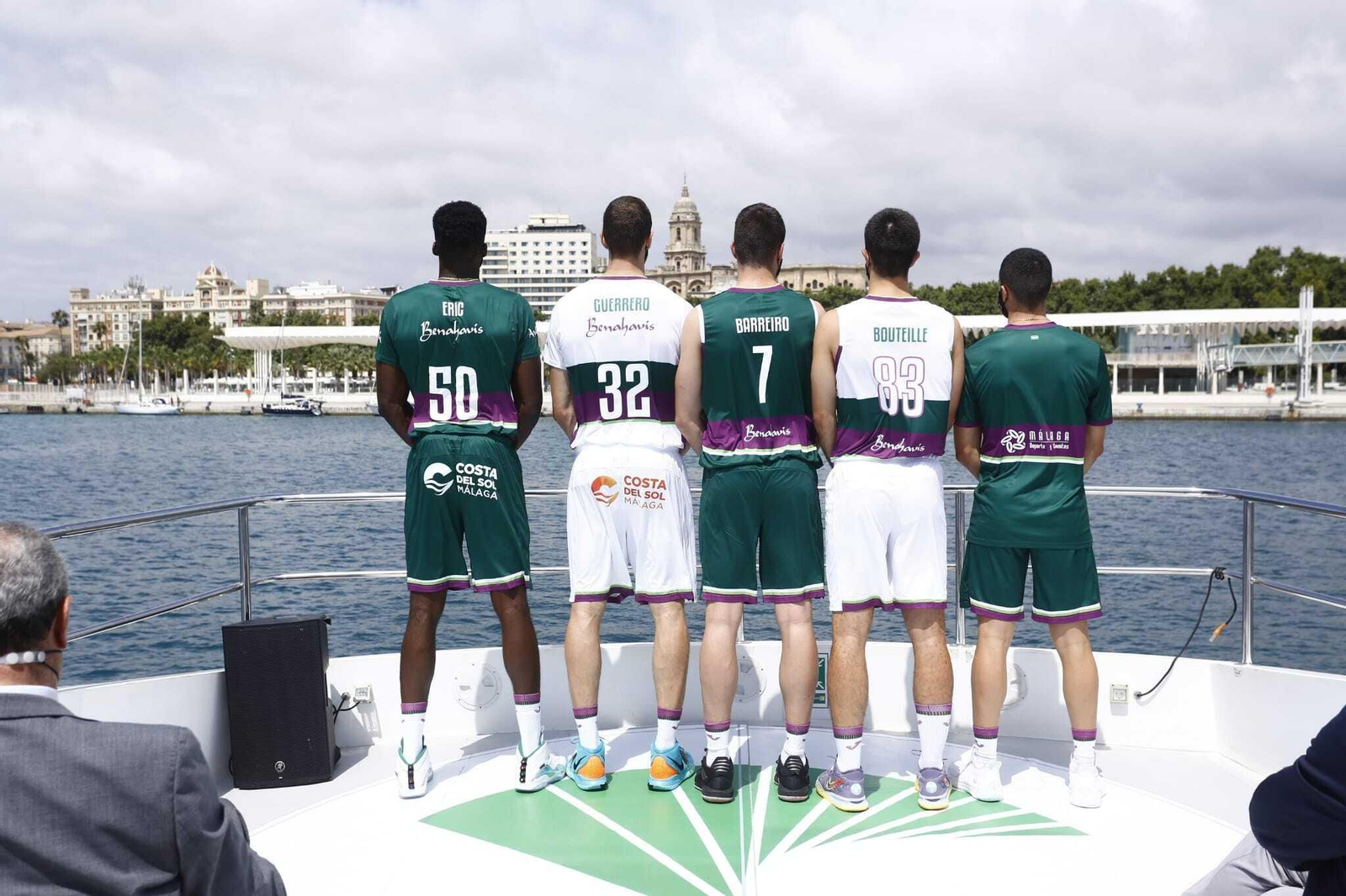 Así son las camisetas del Unicaja 2021/22