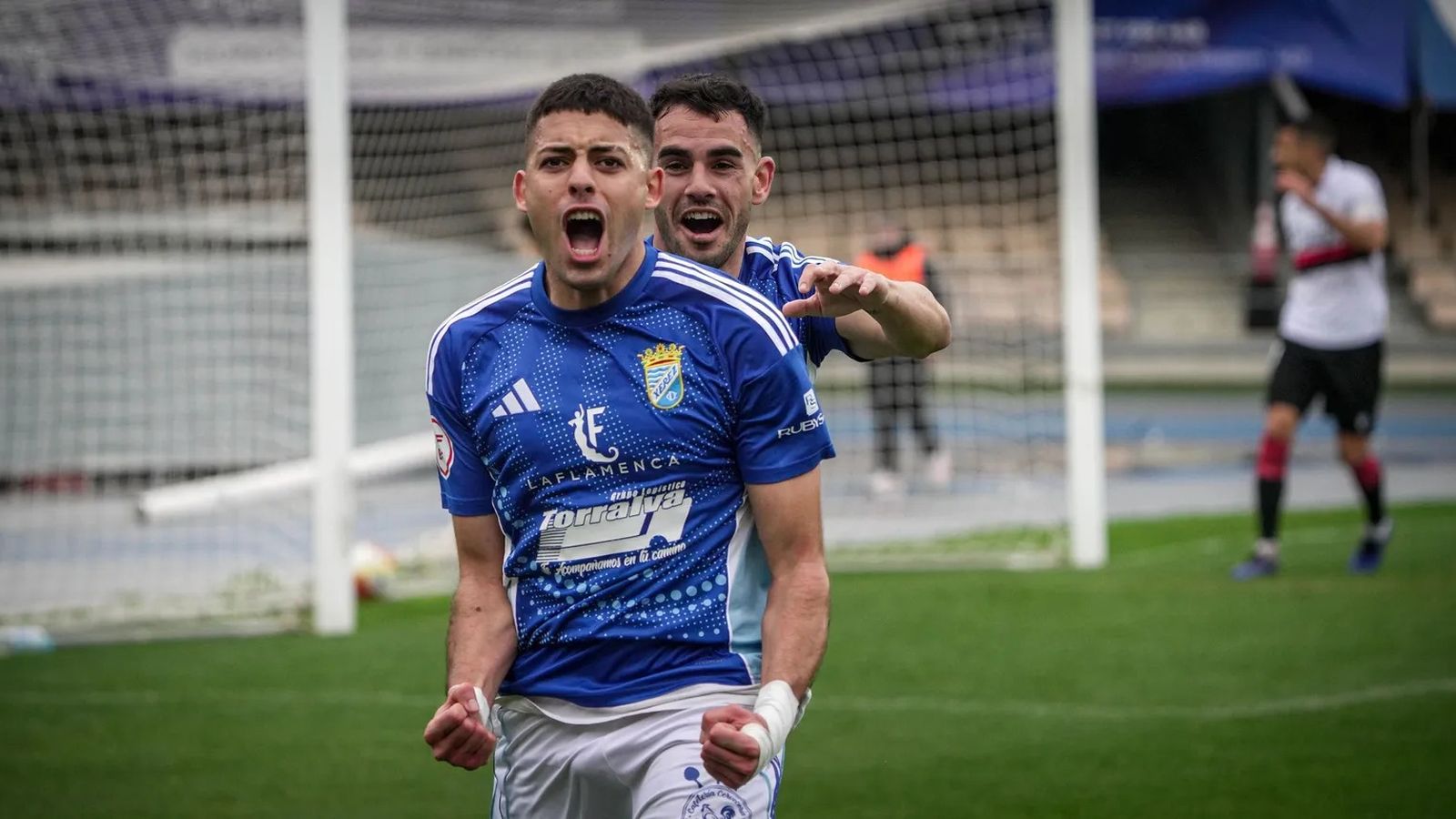 Celebrando con rabia el tanto del triunfo.
