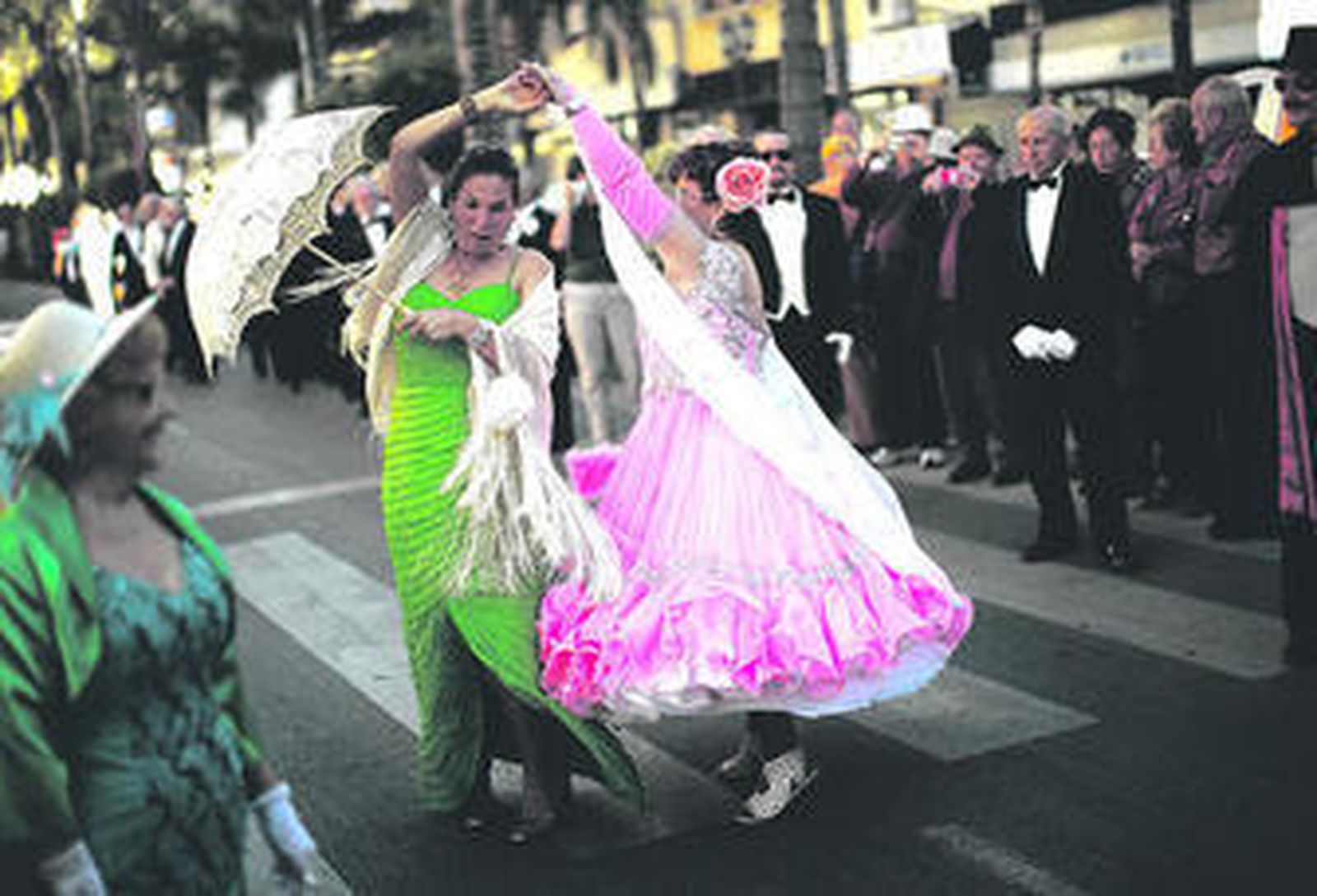 Torremolinos marca el paso de baile