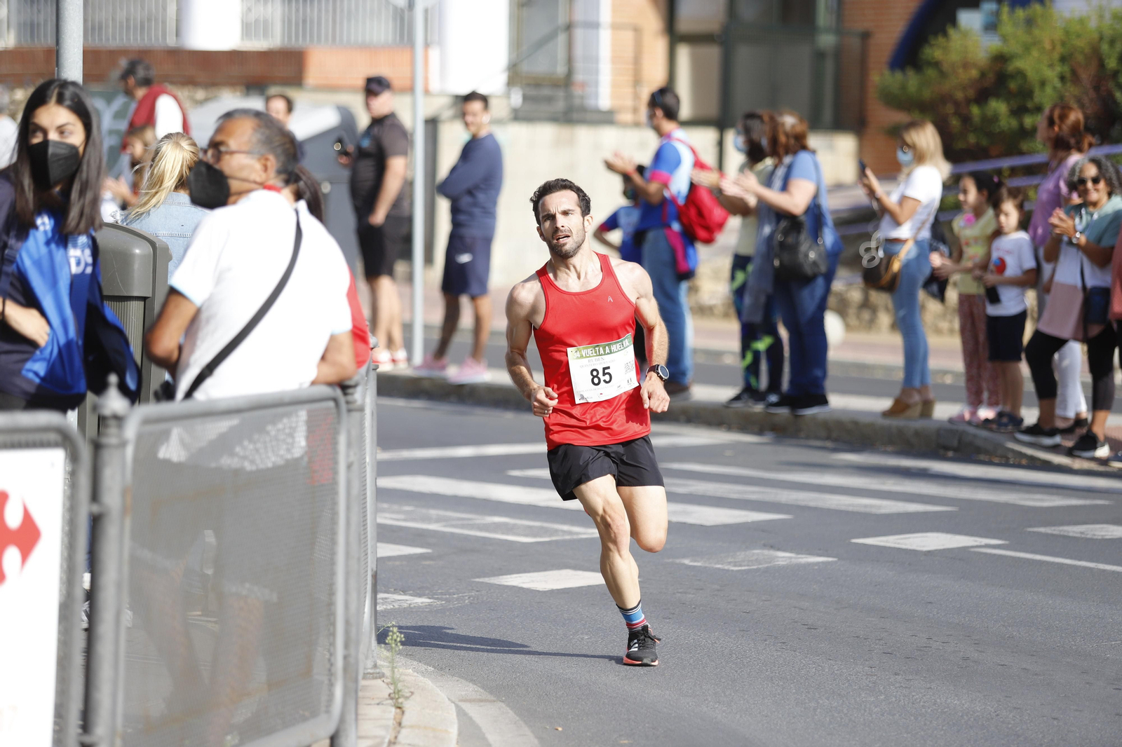 Las imágenes de la vuelta a Huelva de atletismo