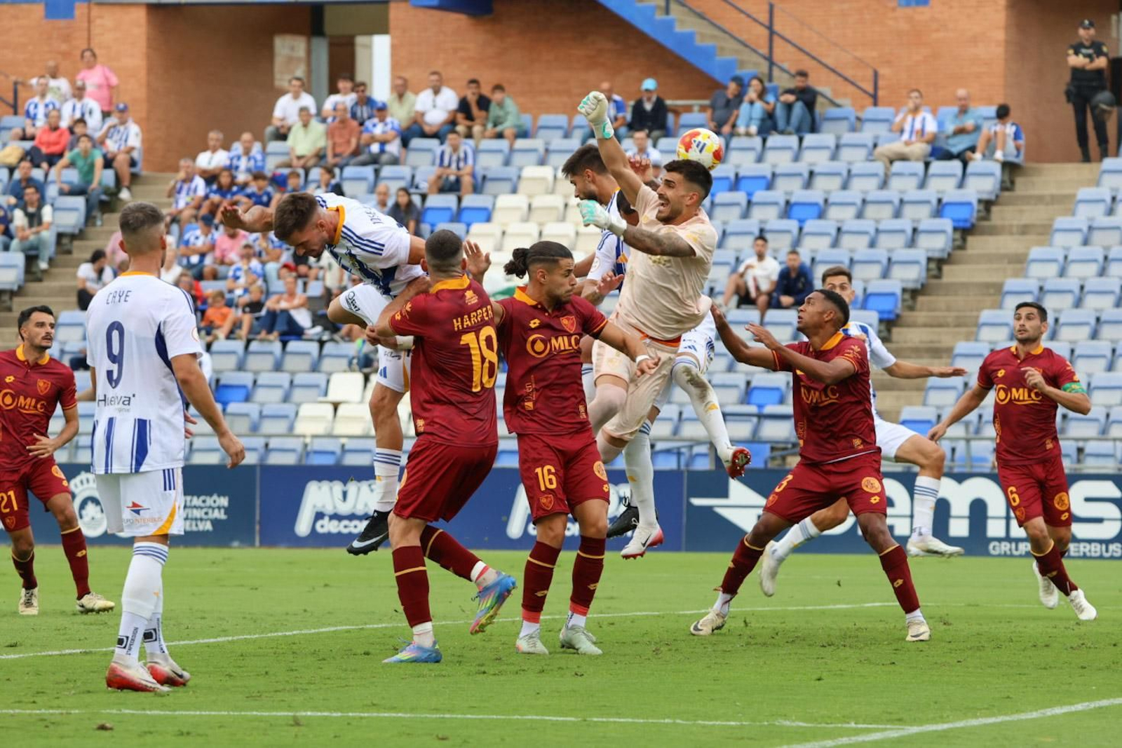 Las mejores imágenes del Recreativo de Huelva- Linares Deportivo