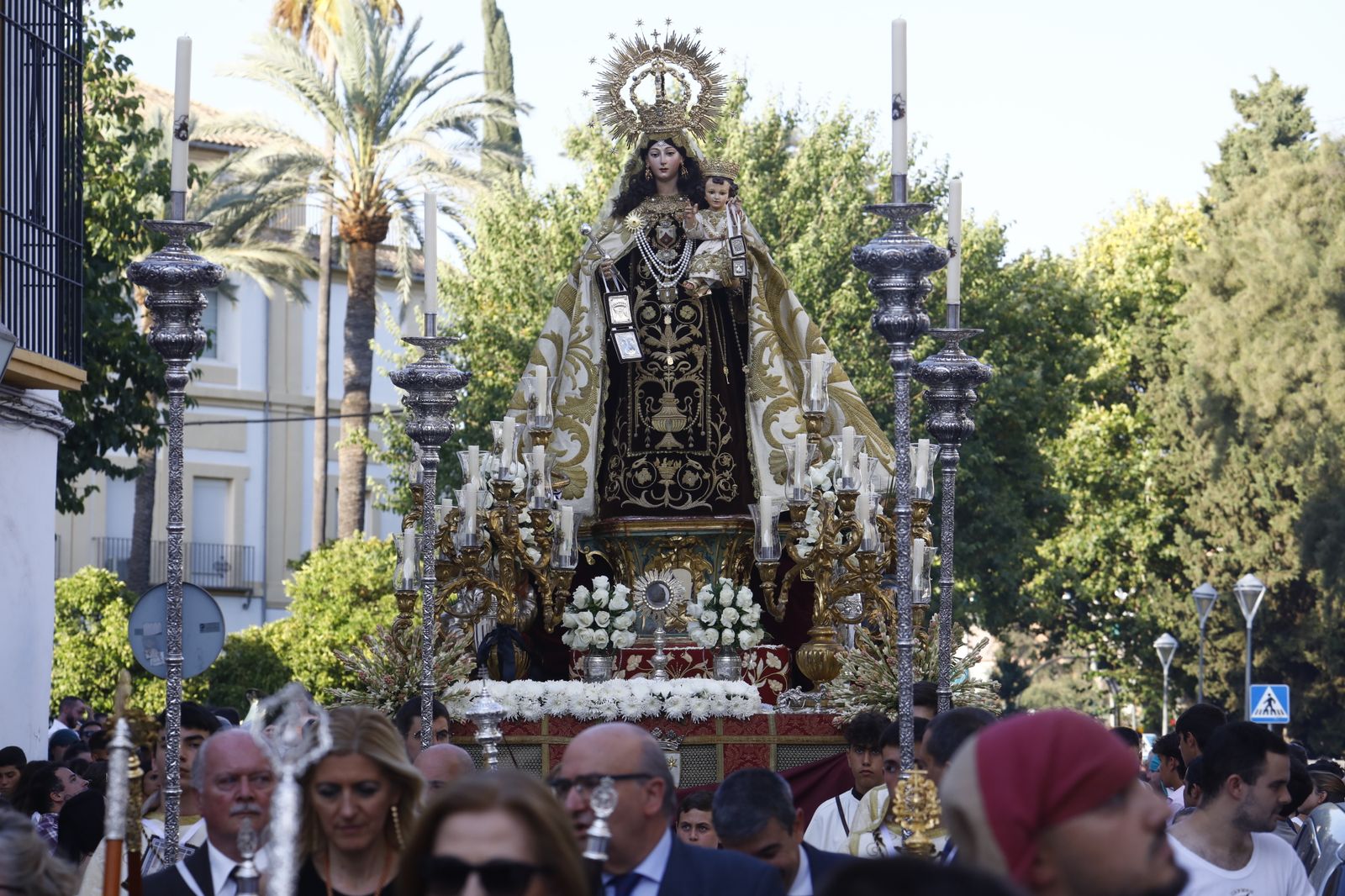 La procesión de la Virgen del Carmen de Puerta Nueva de Córdoba, en imágenes