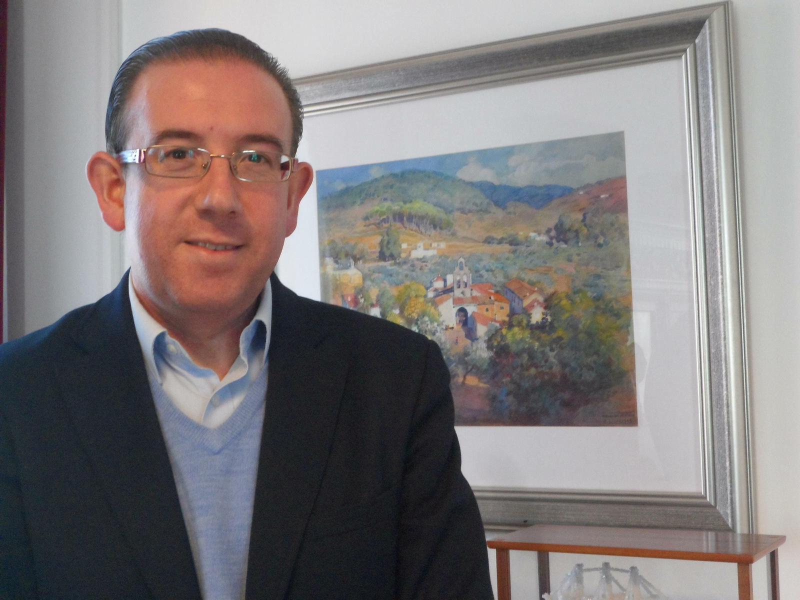 El alcalde de Aracena y senador en funciones, Manuel Guerra.