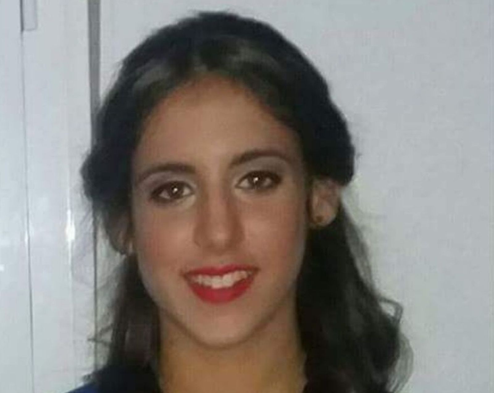 Detalle de la menor desaparecida difundida por redes sociales