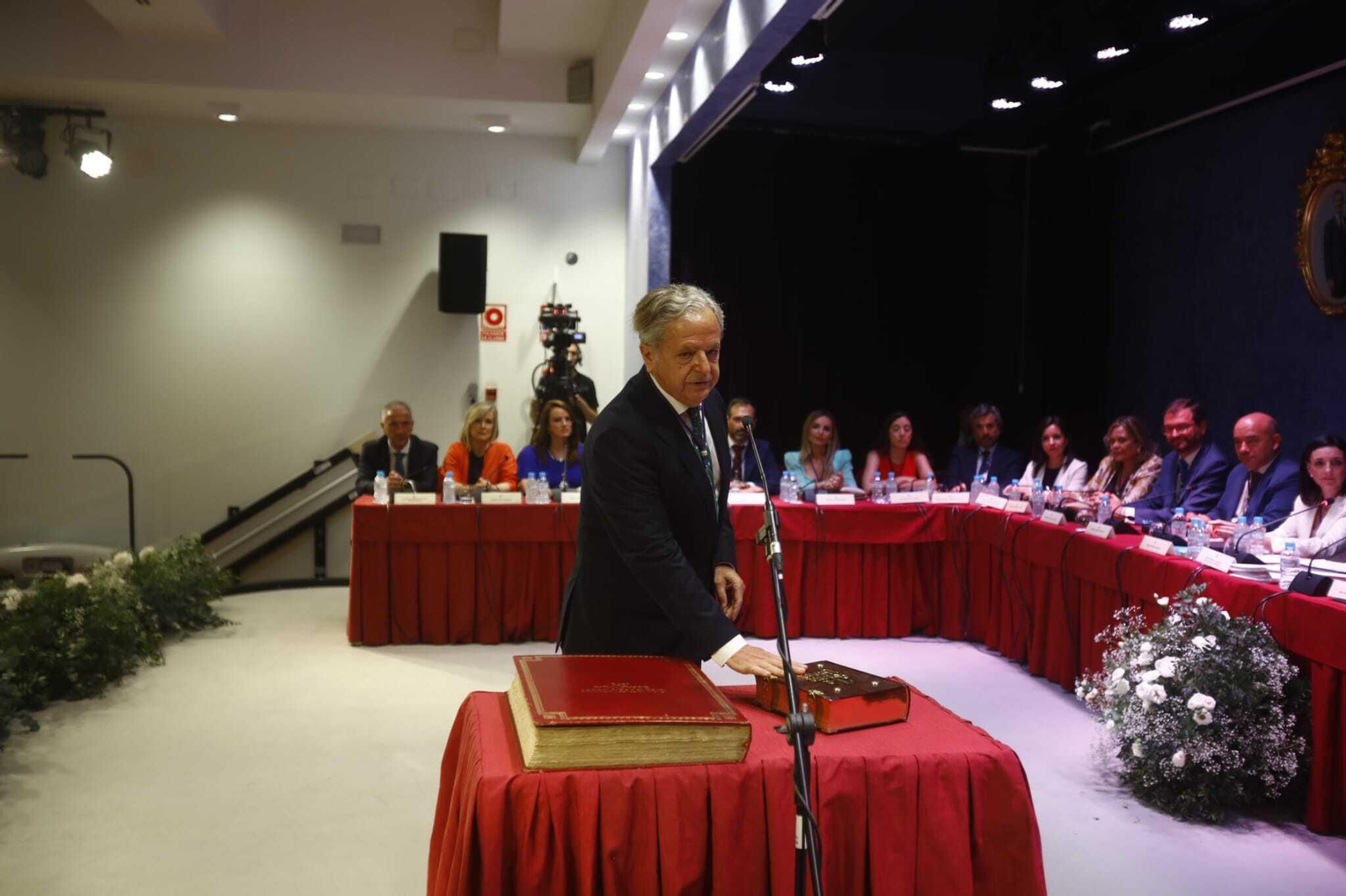 La investidura de Salvador Fuentes como presidente de la Diputación de Córdoba, en imágenes